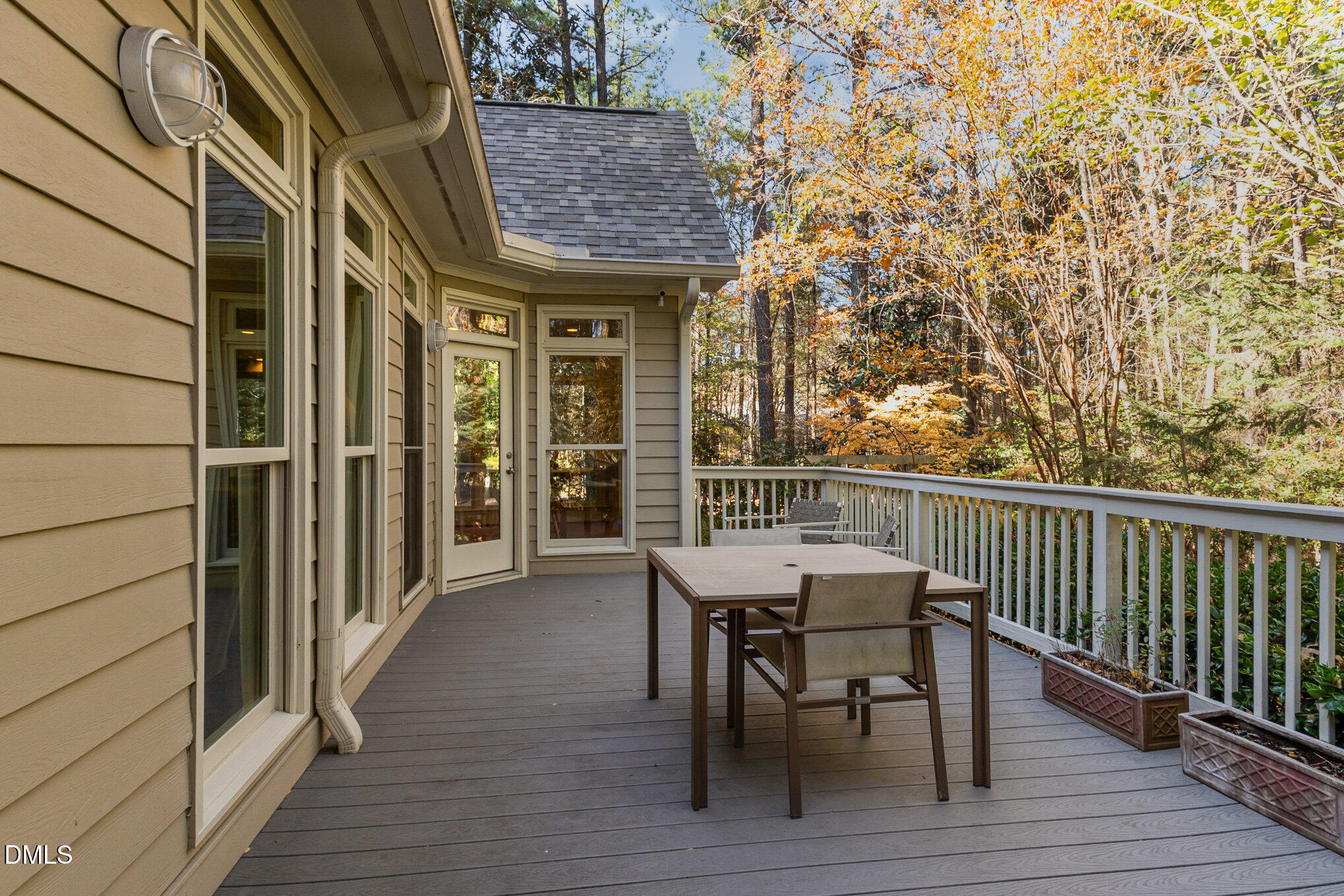 105 Great Oaks Place