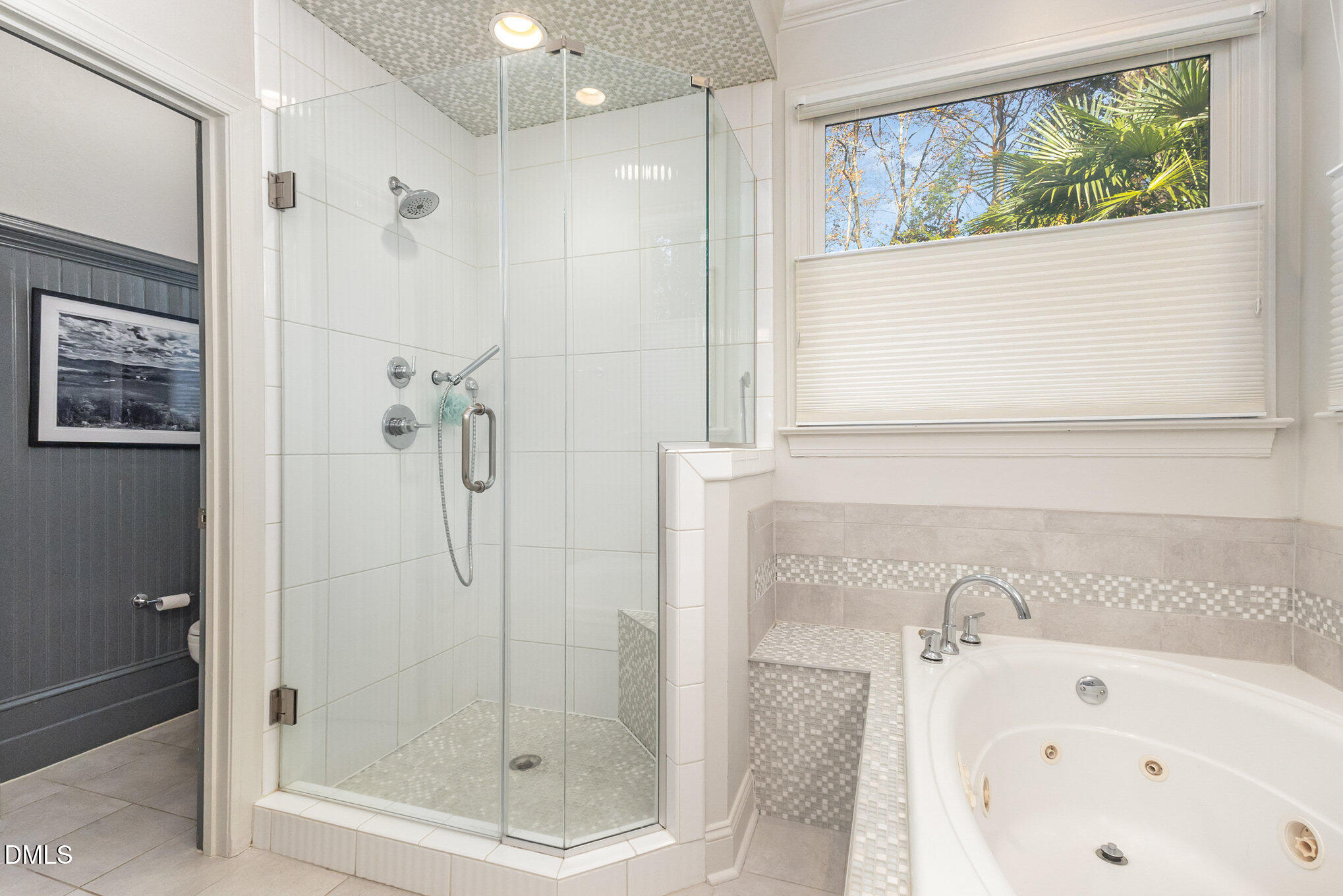 105 Great Oaks Place