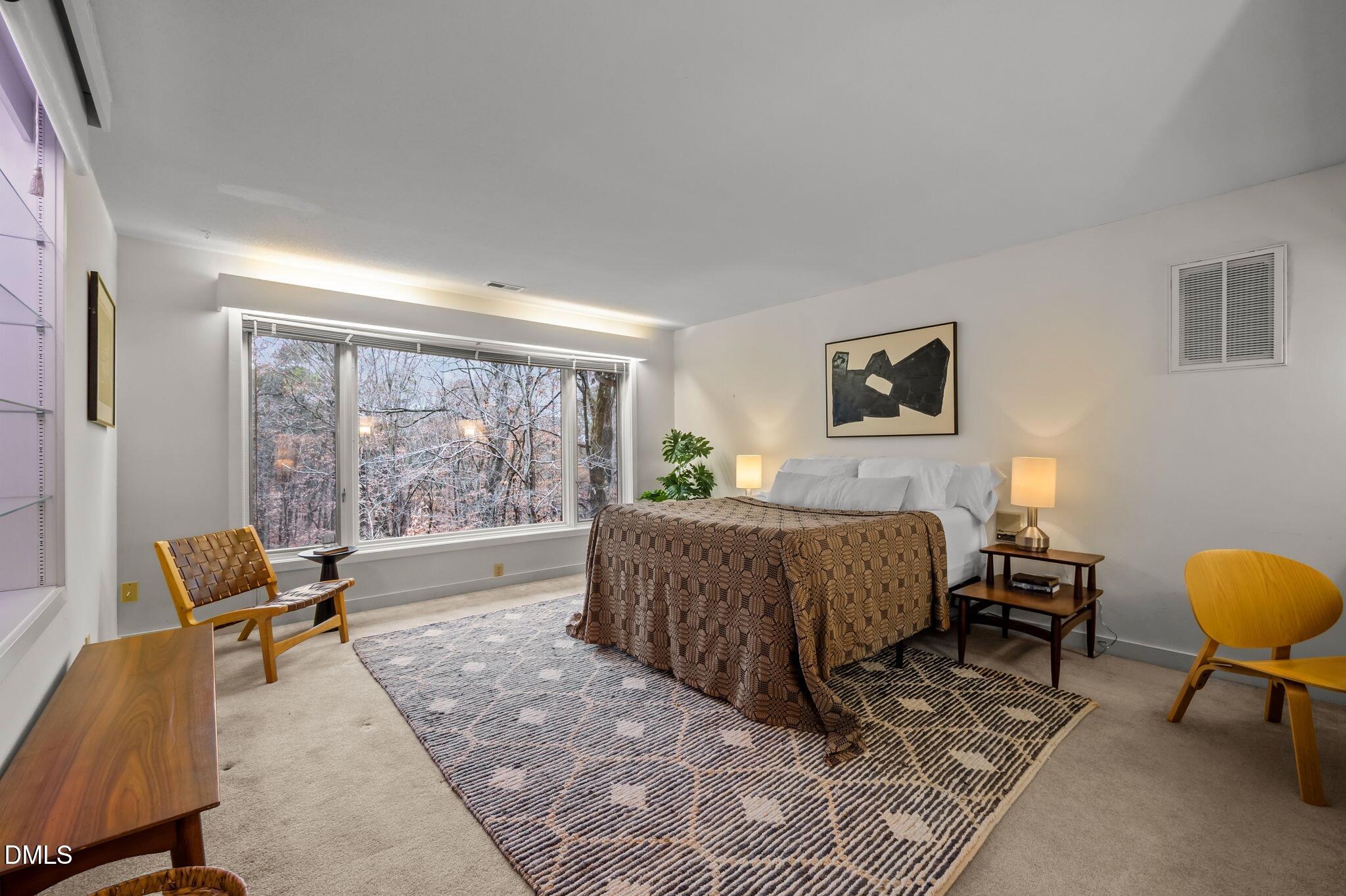 634 Kensington Drive