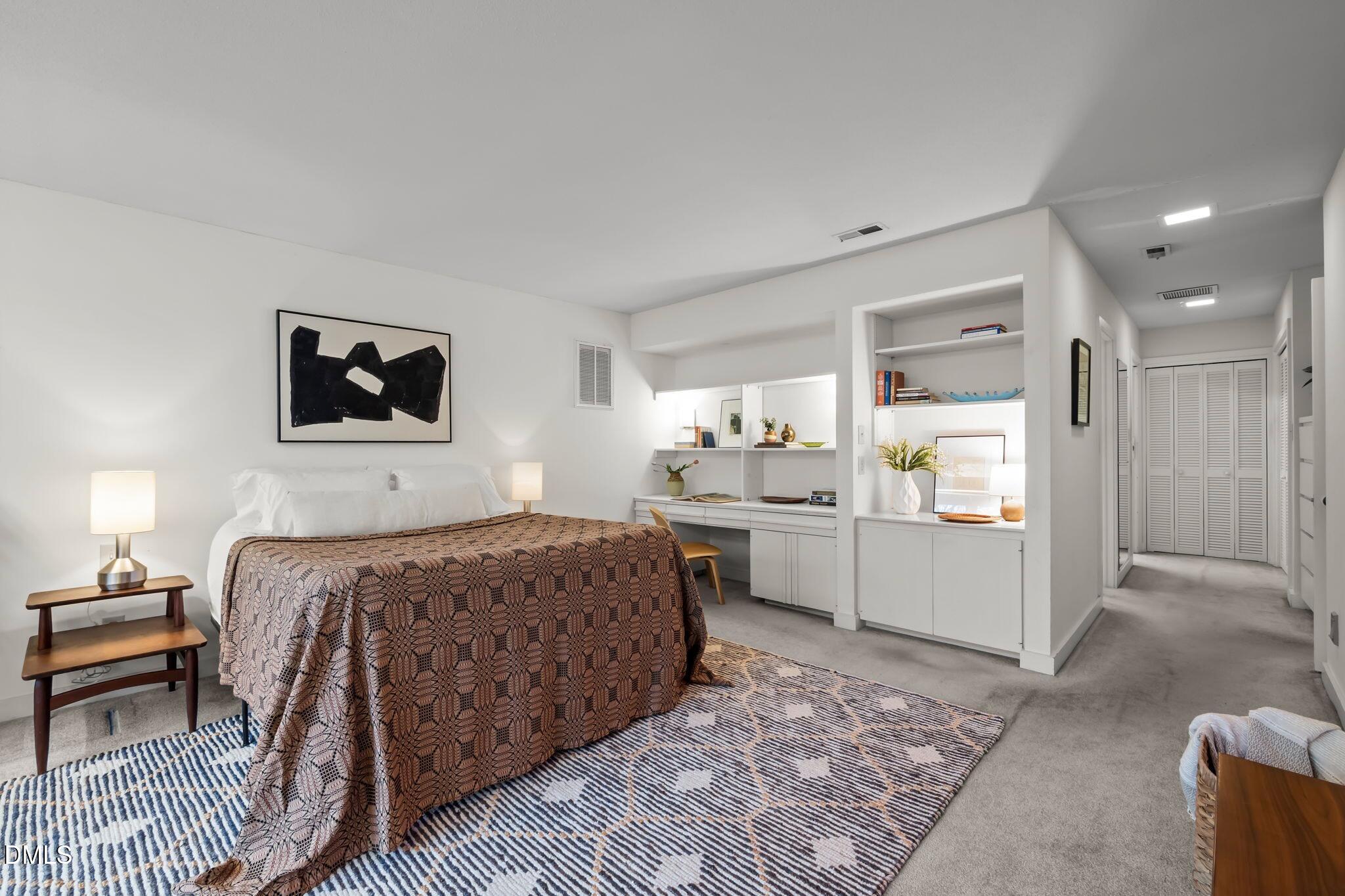 634 Kensington Drive