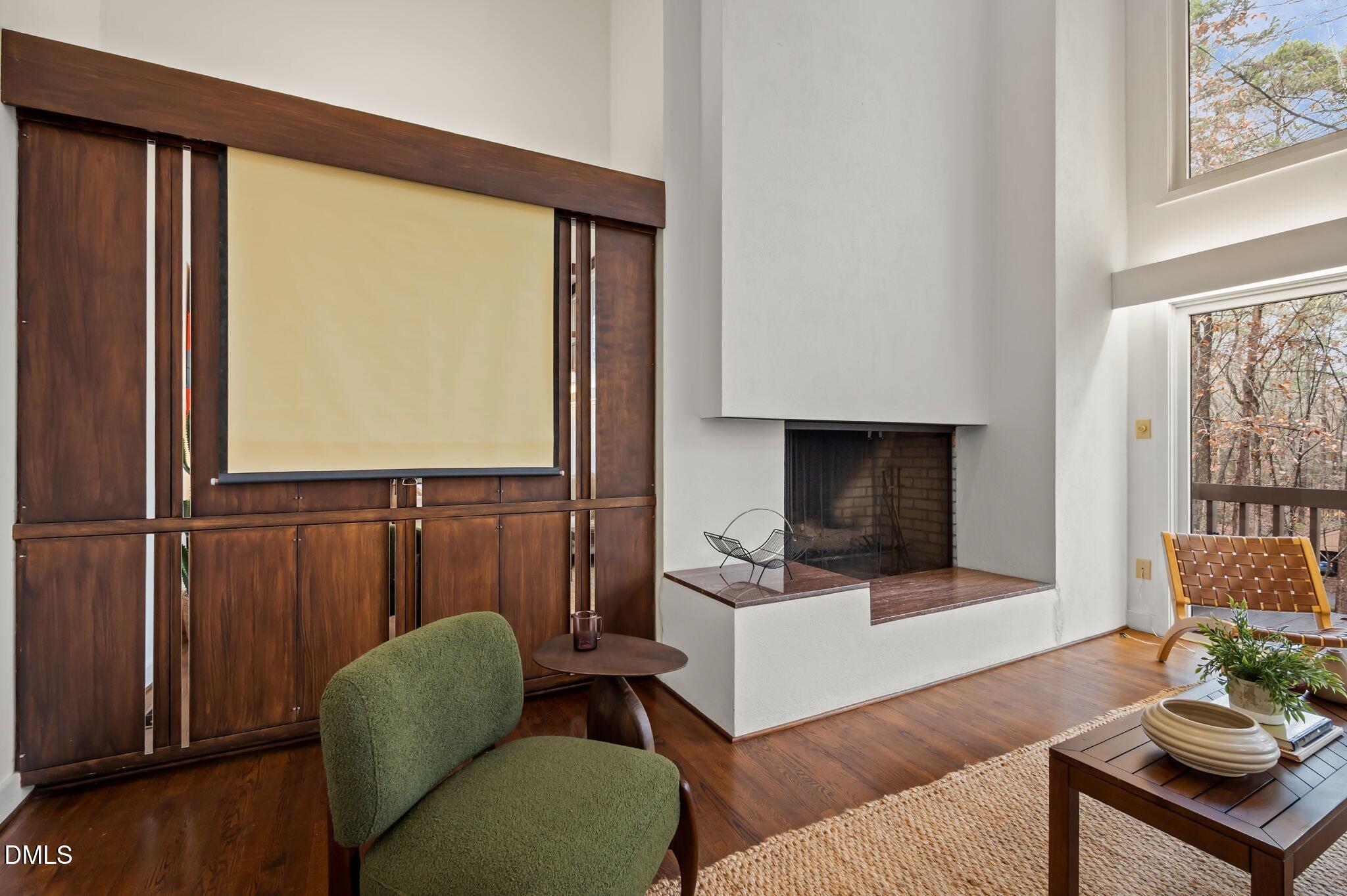 634 Kensington Drive