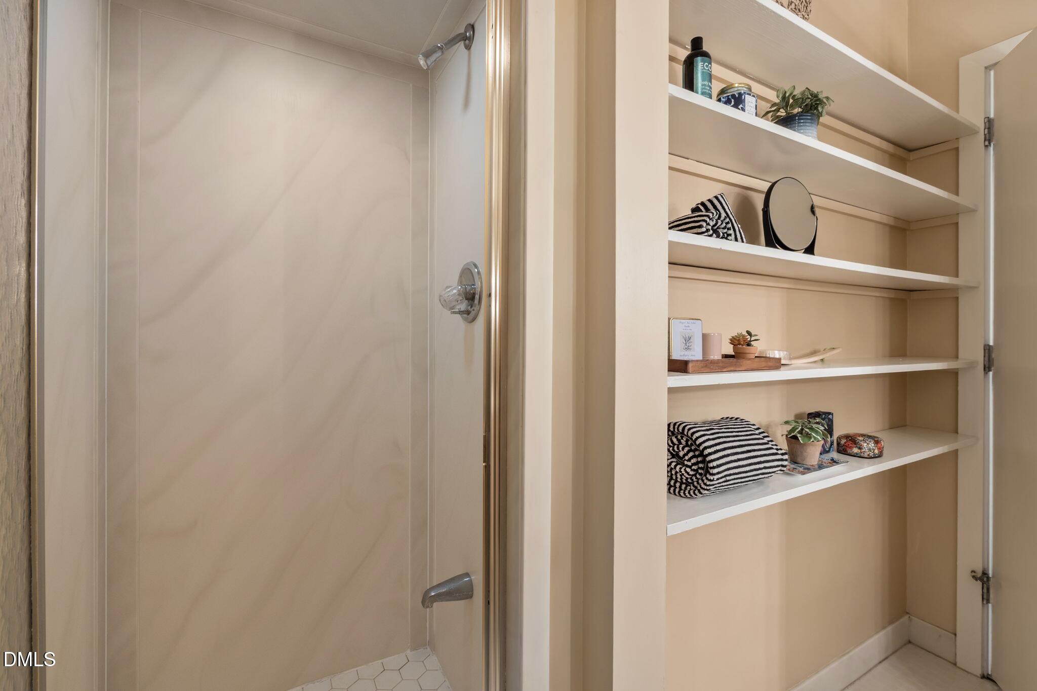 634 Kensington Drive