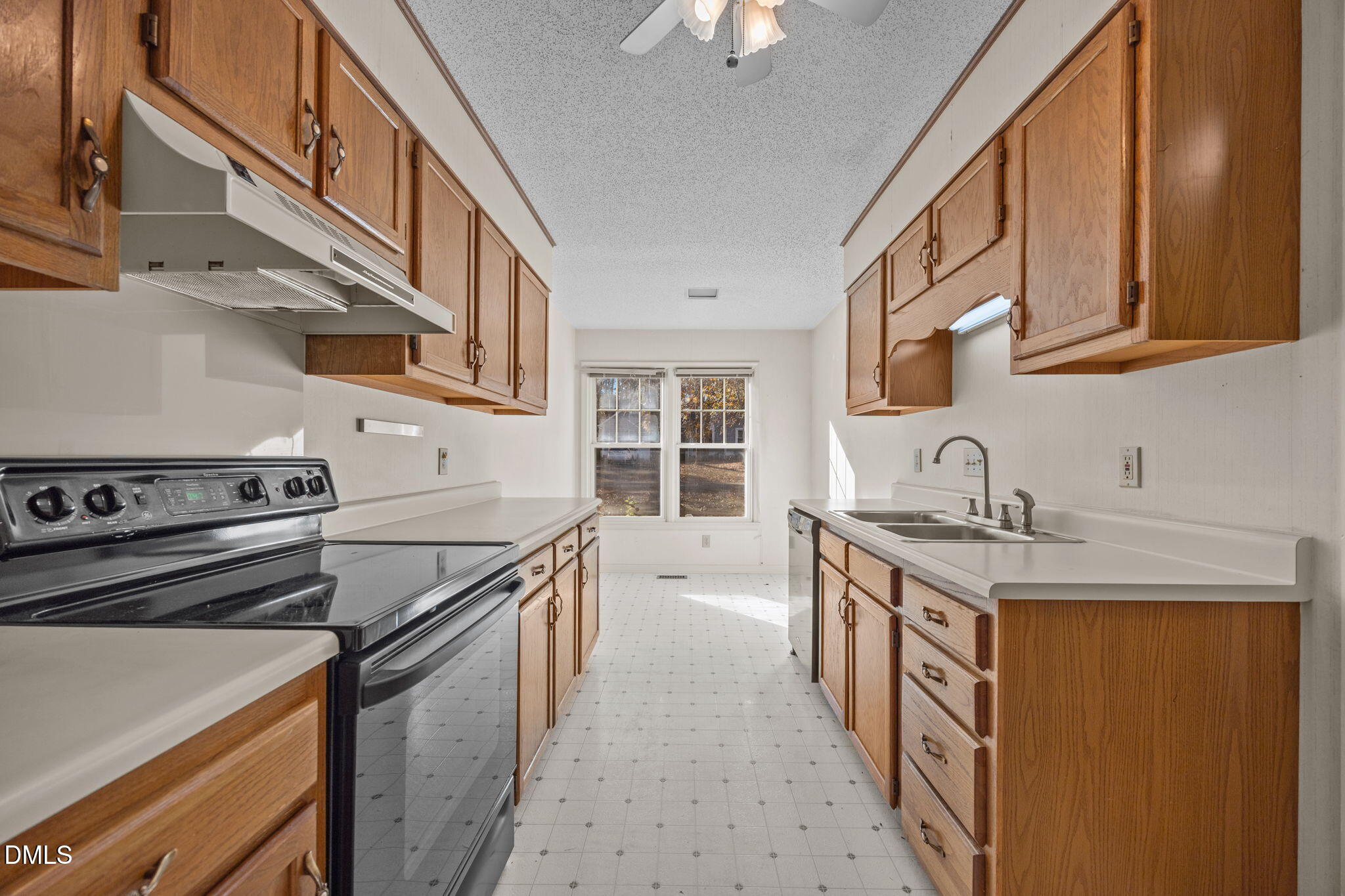 2214 Pathway Drive