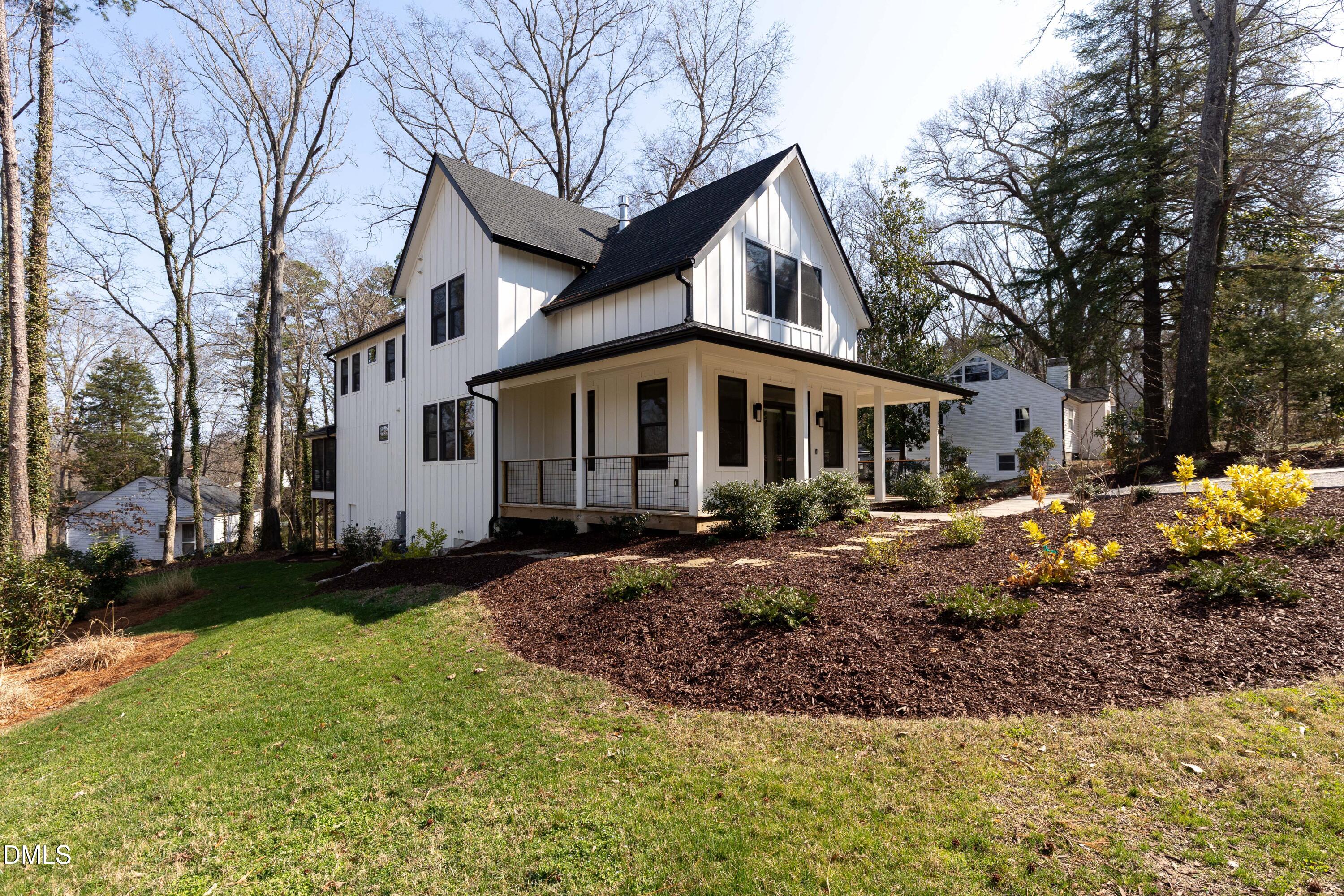 1220 Hillview Road