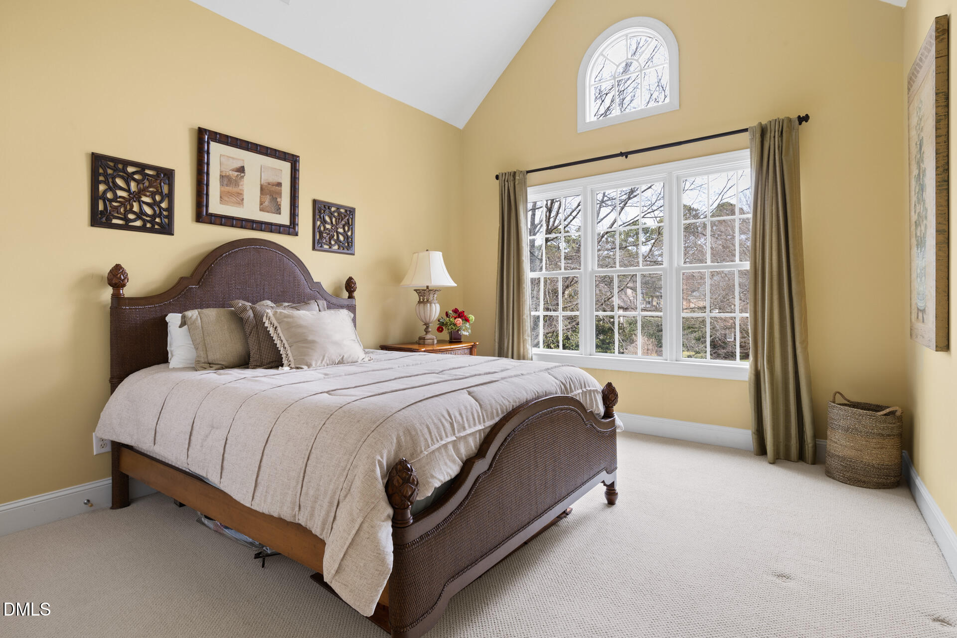 408 Hogans Valley Way