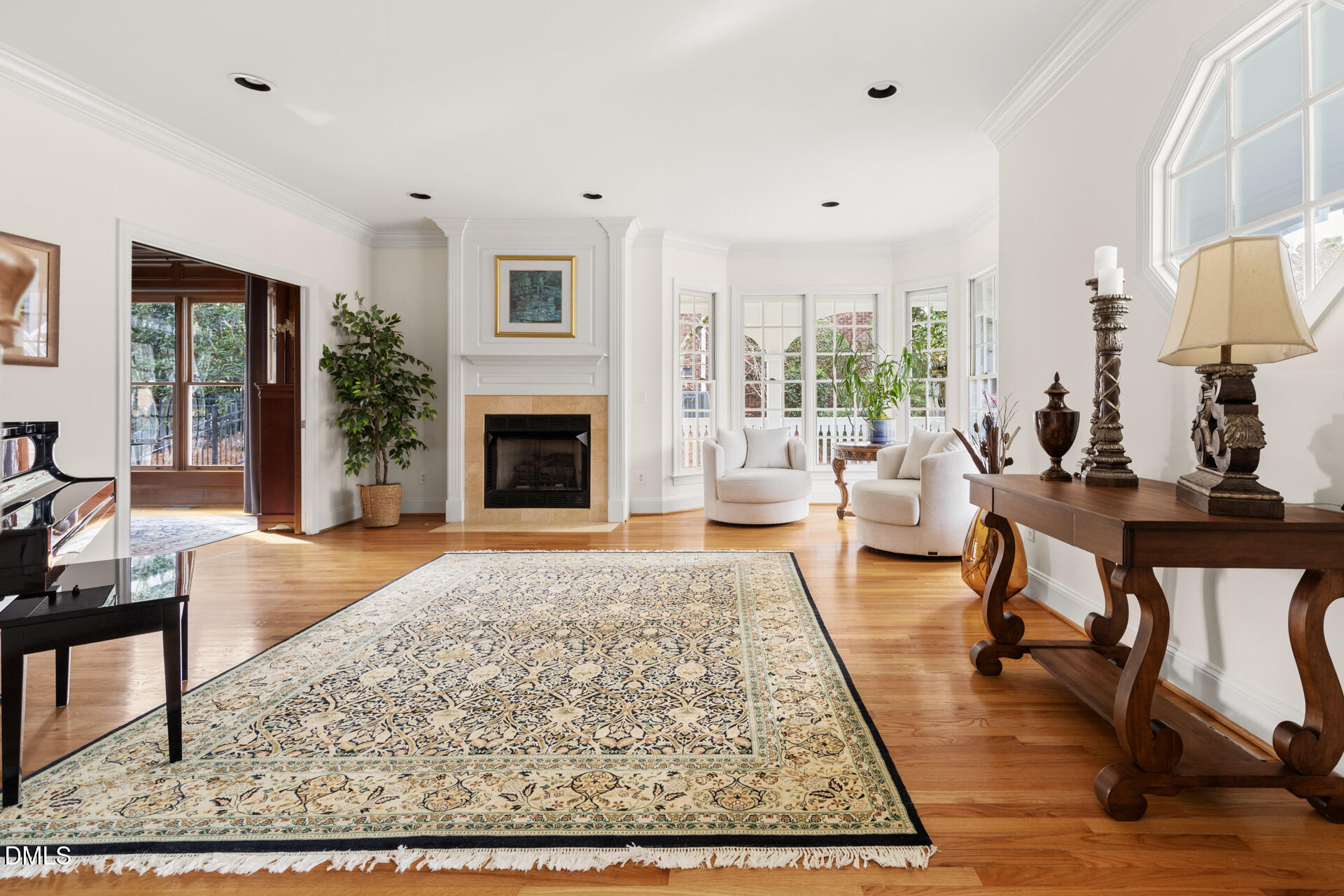 408 Hogans Valley Way