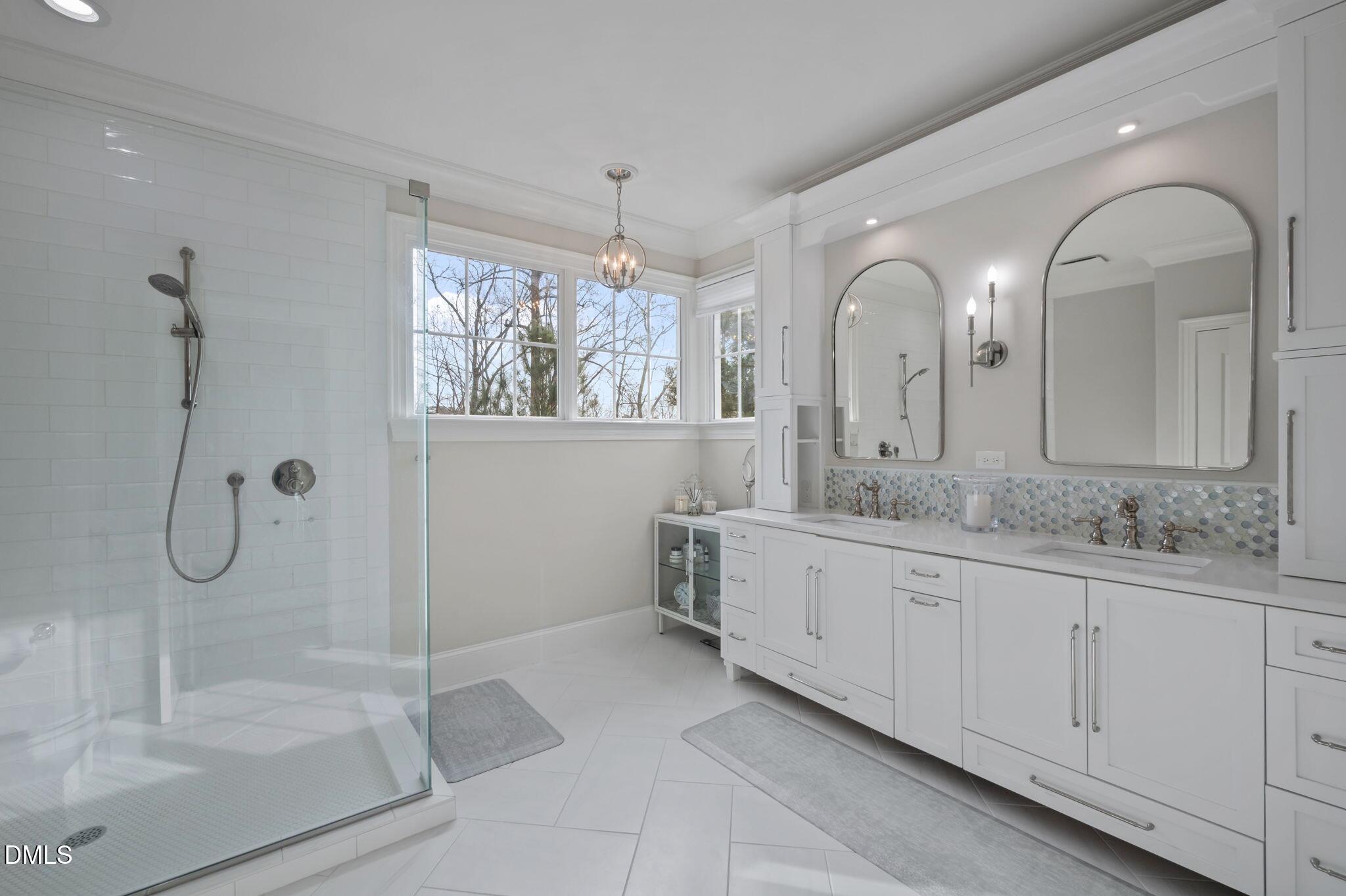 564 Mountain Laurel