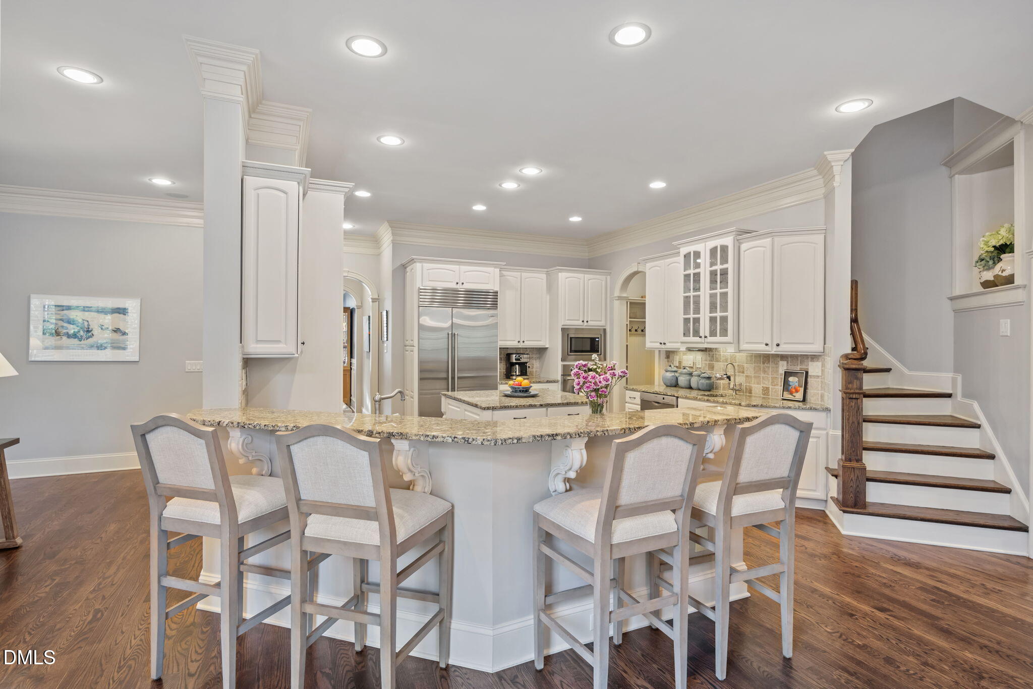 102 Michelangelo Way