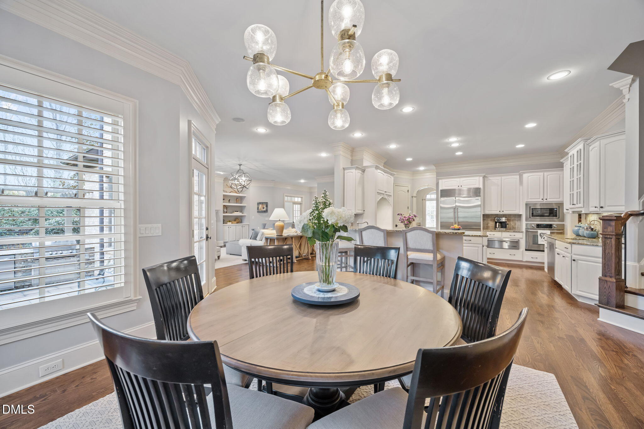102 Michelangelo Way