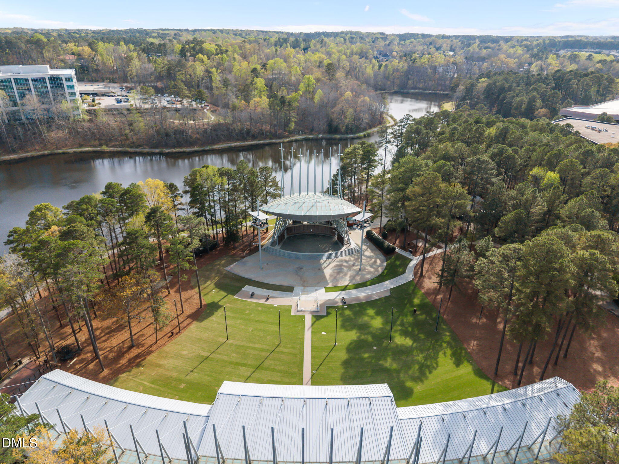 102 Michelangelo Way