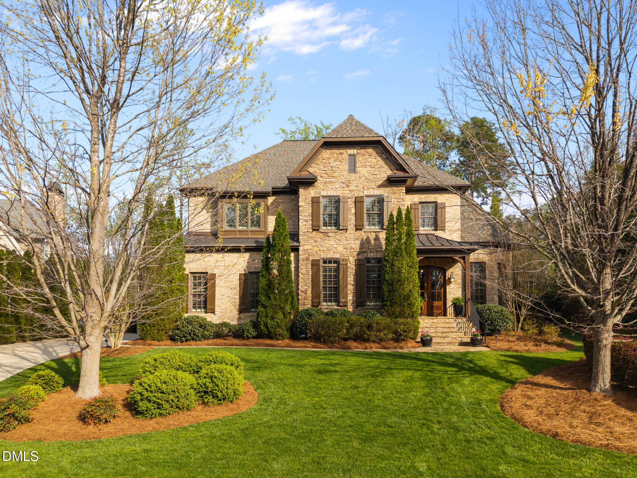 102 Michelangelo Way