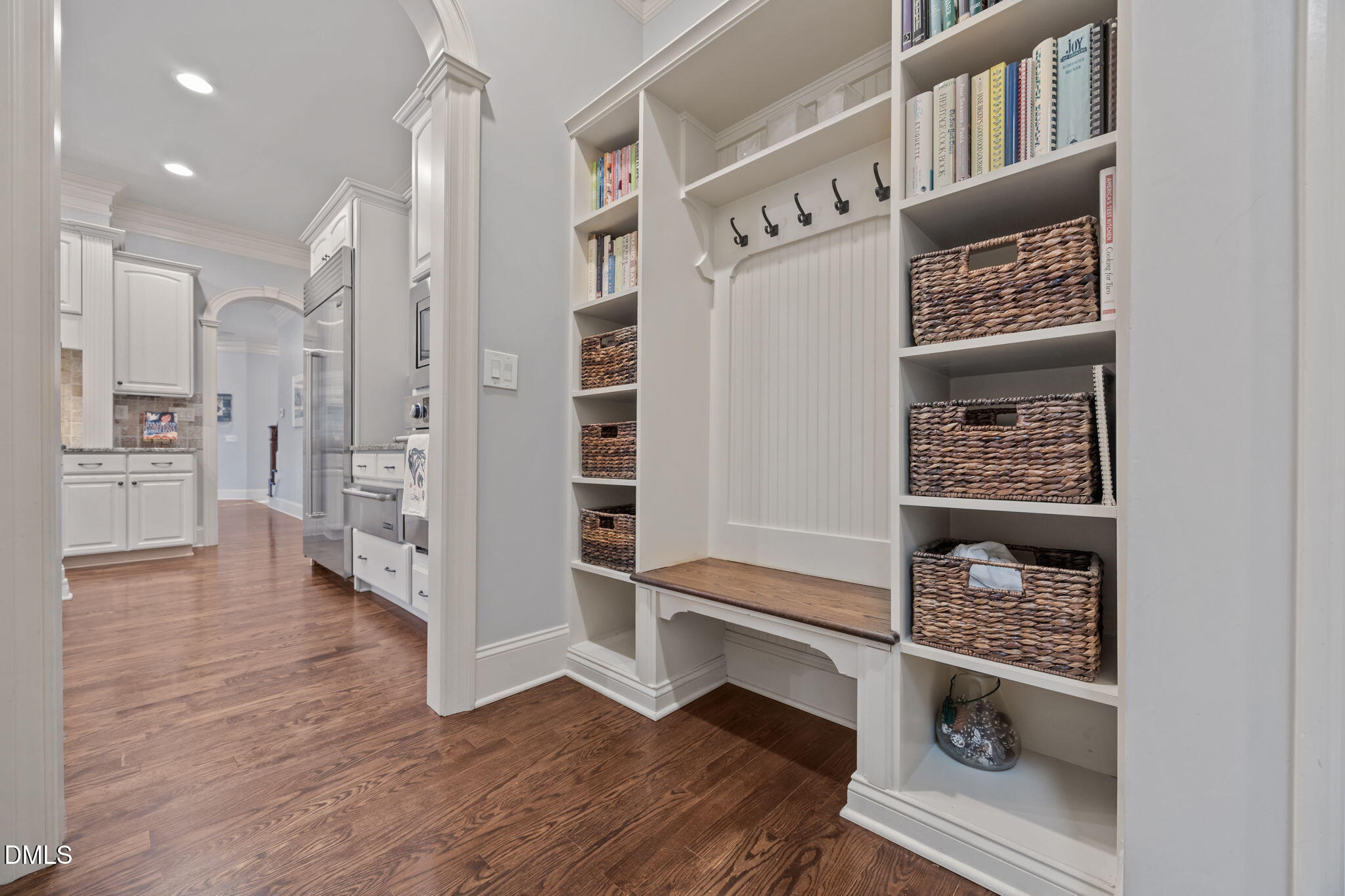 102 Michelangelo Way