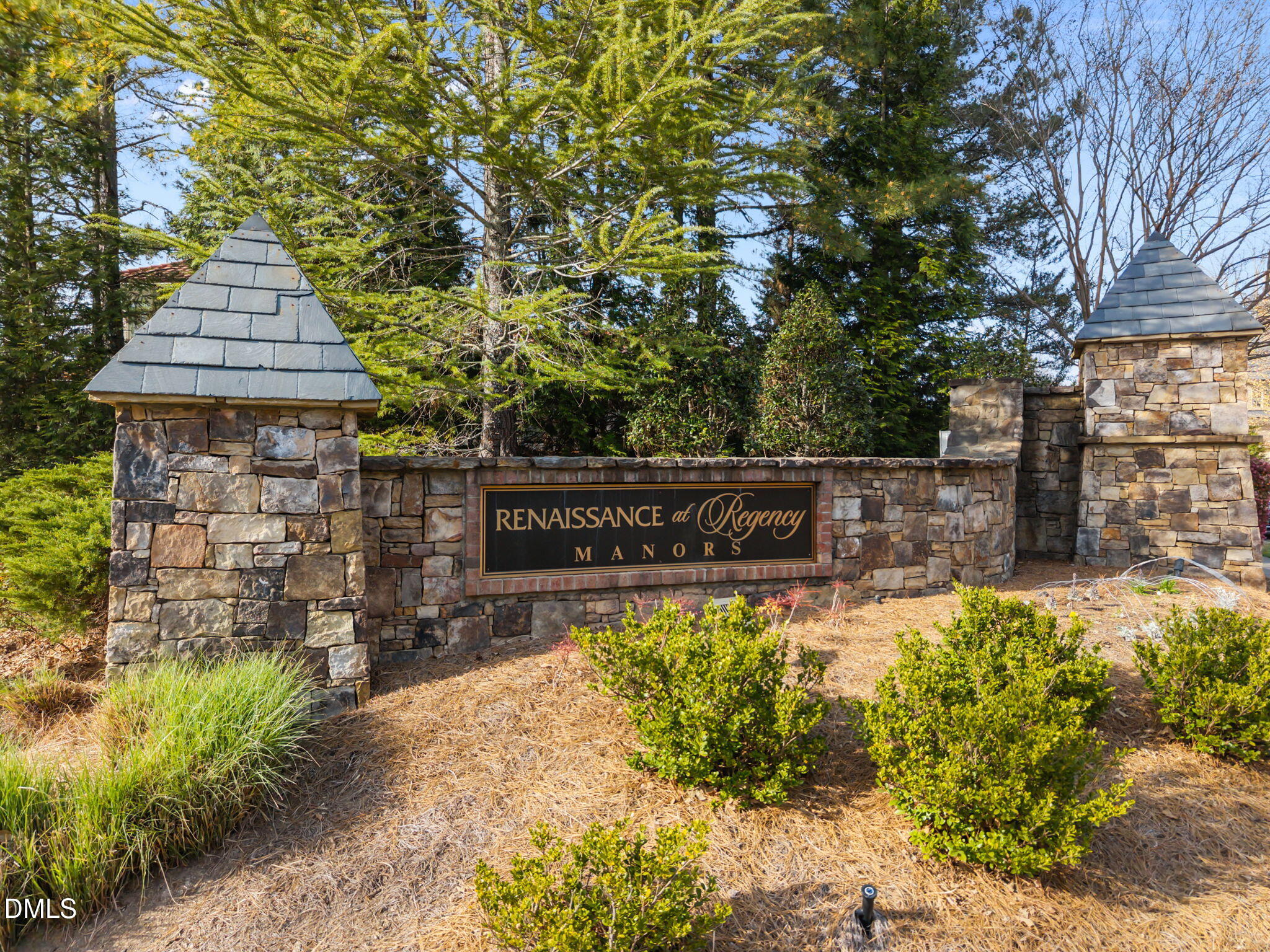 102 Michelangelo Way