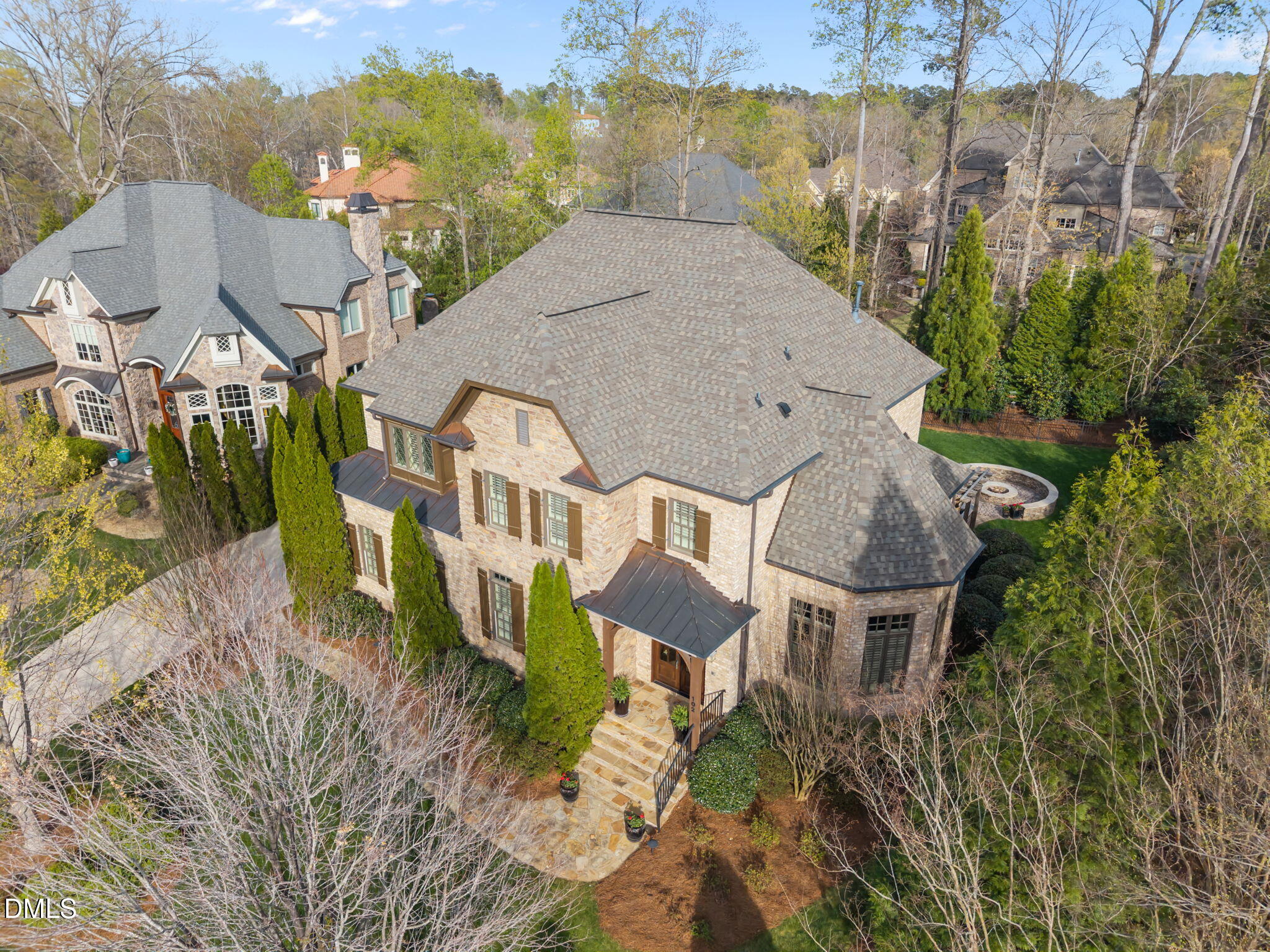 102 Michelangelo Way
