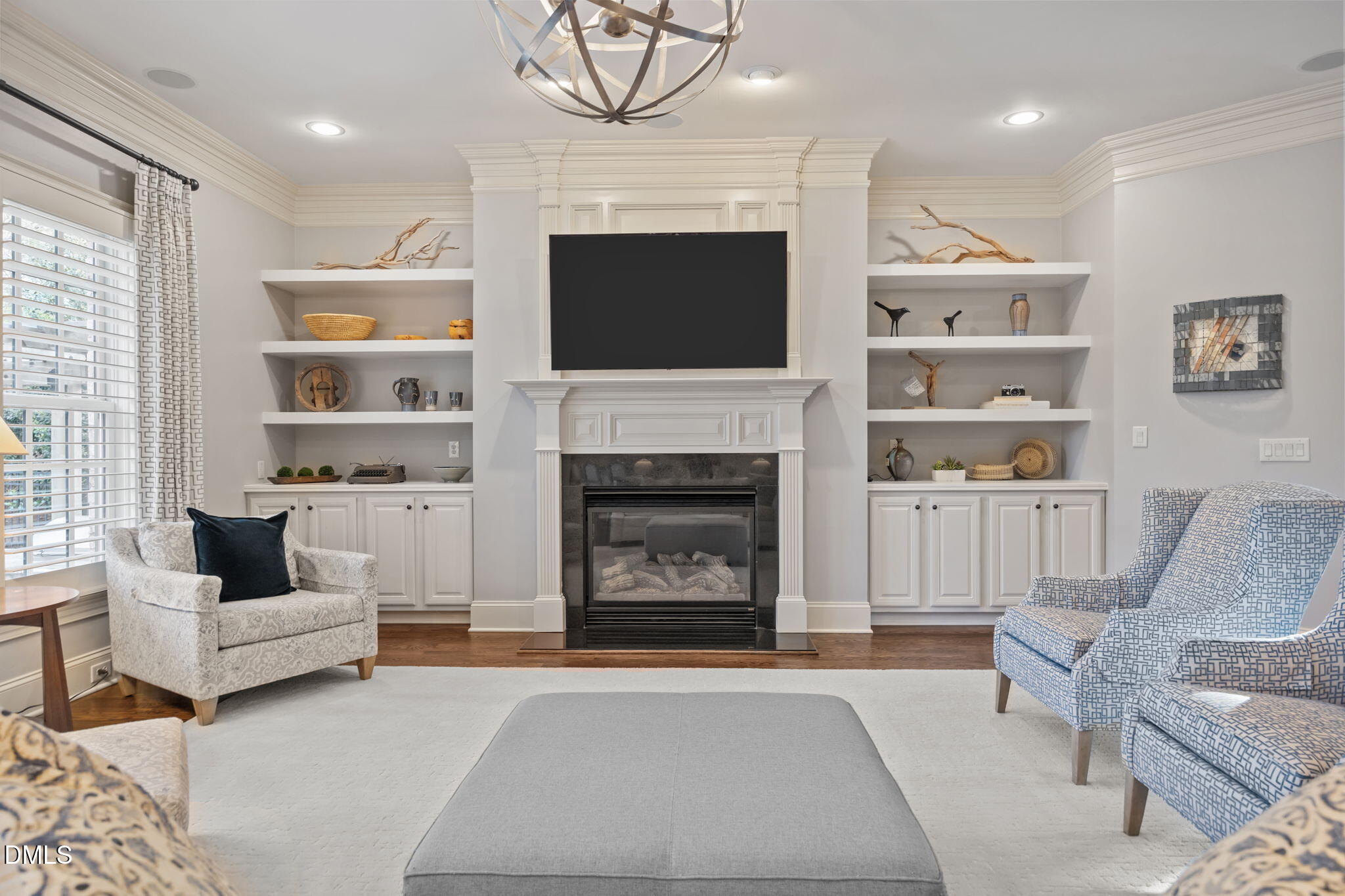 102 Michelangelo Way