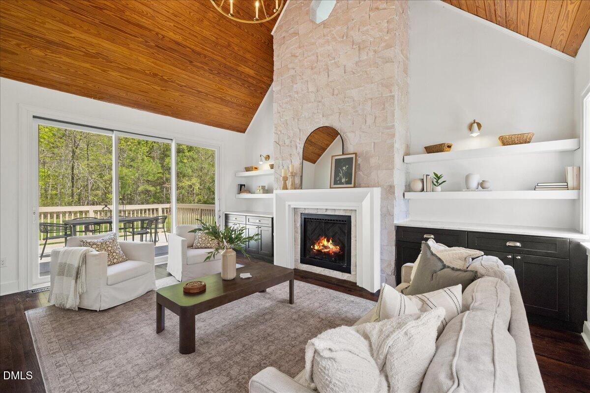 419 Eagle Point Road