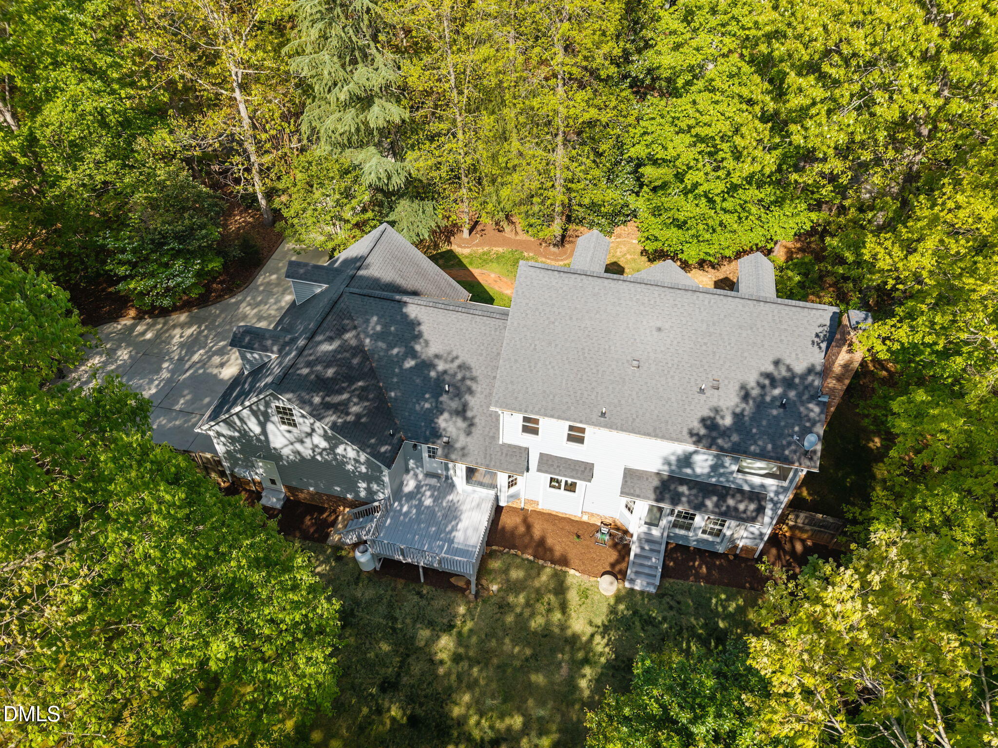 8728 Drew Lane