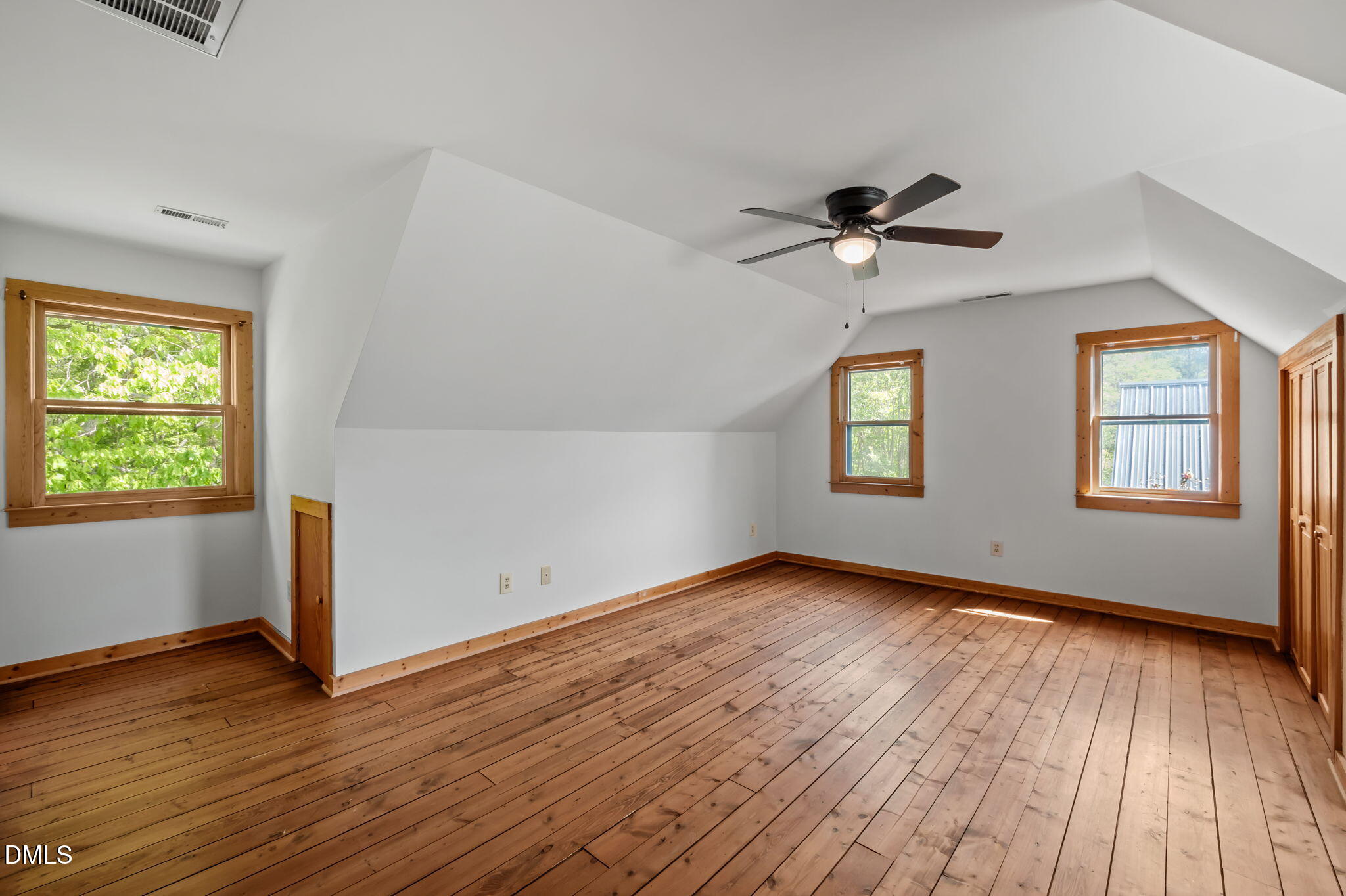 643 Old Stone House Road