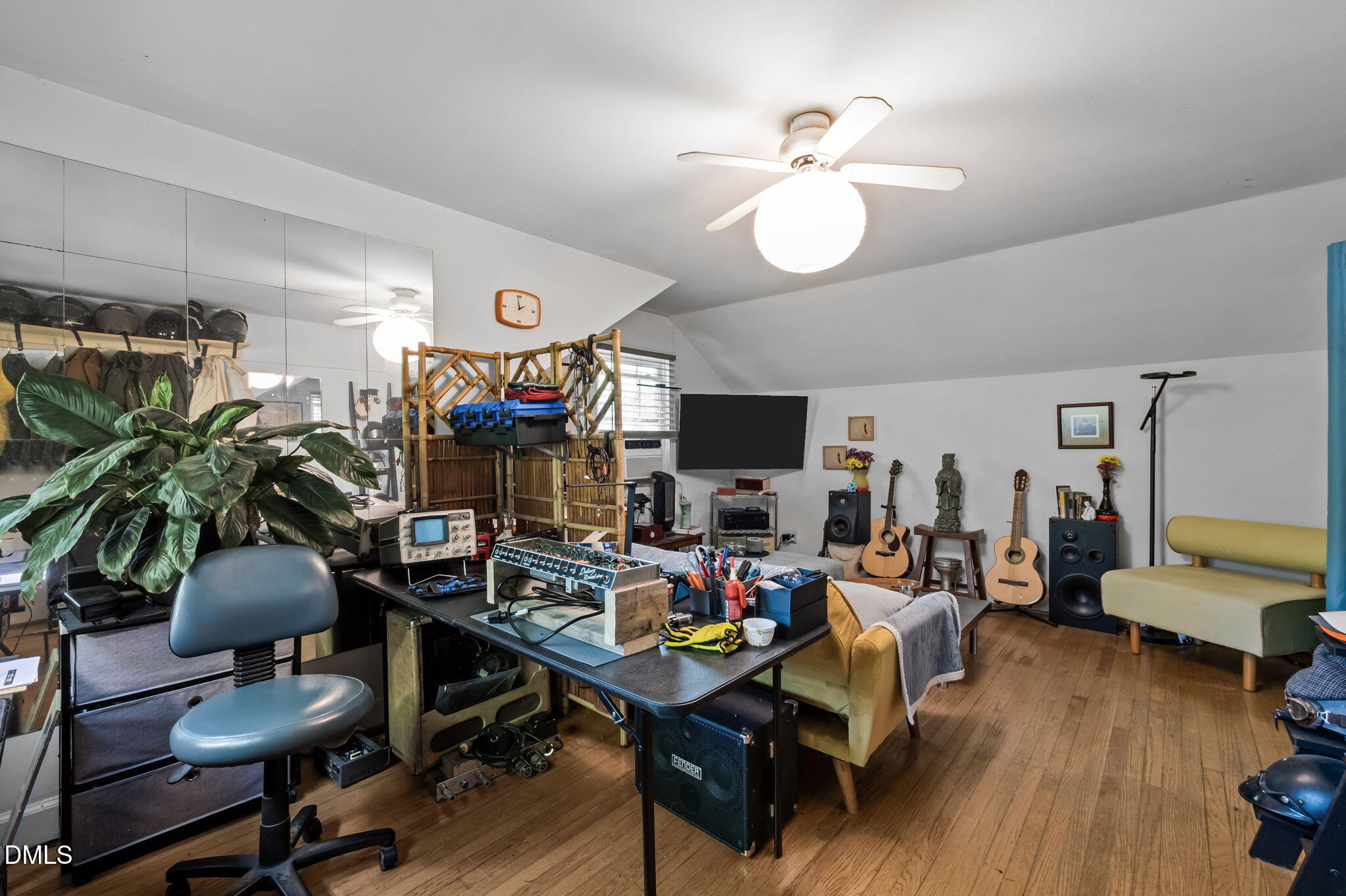 68 Oakwood Drive