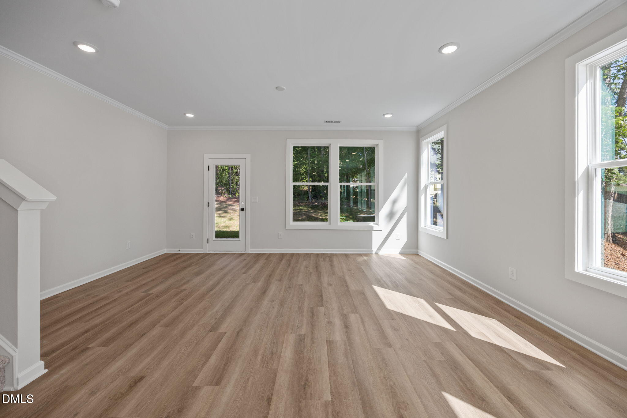 937 Selby Avenue