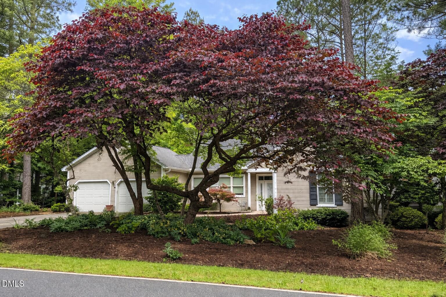 868 Millcroft