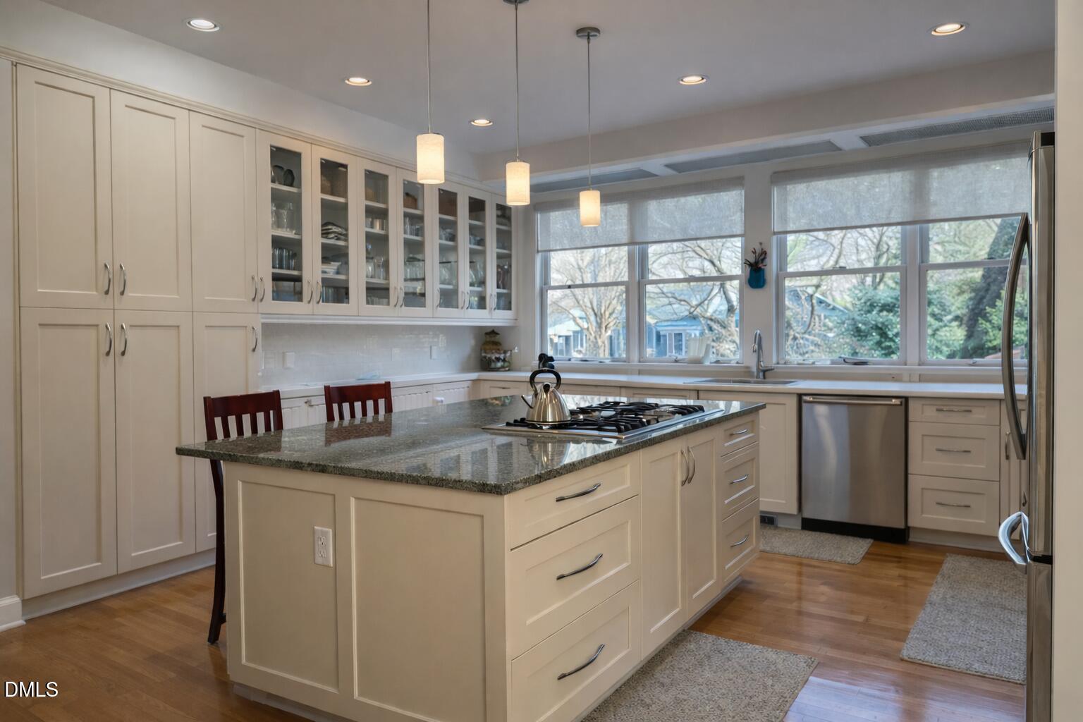 868 Millcroft