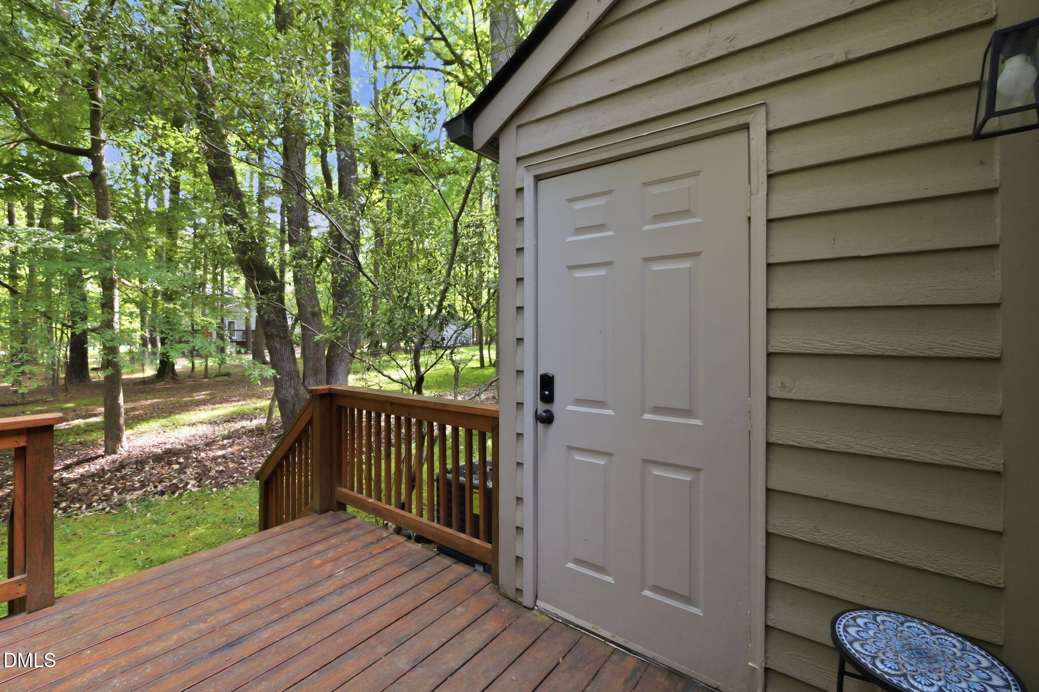 404 Forest Court