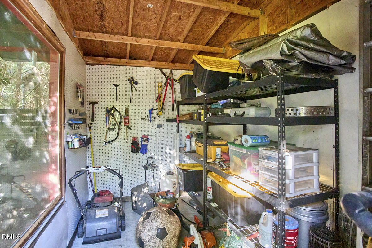 908 Hillsborough Road