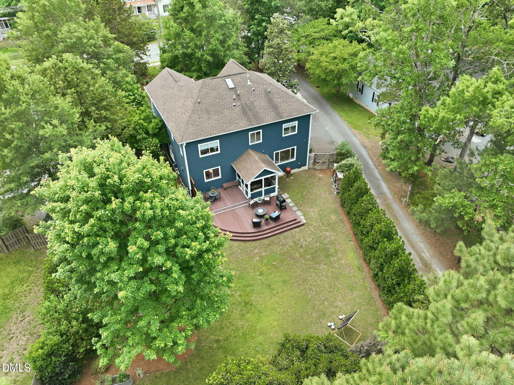 908 Hillsborough Road