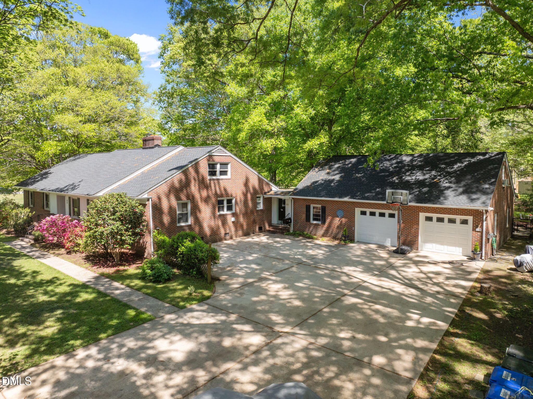 68 Oakwood Drive