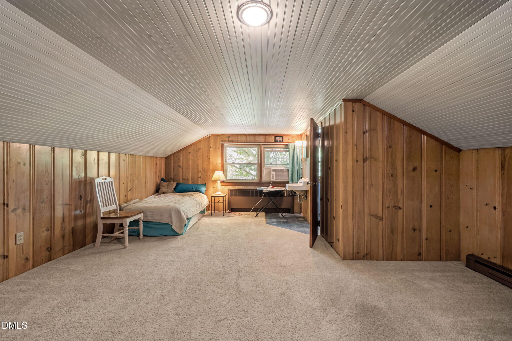 68 Oakwood Drive