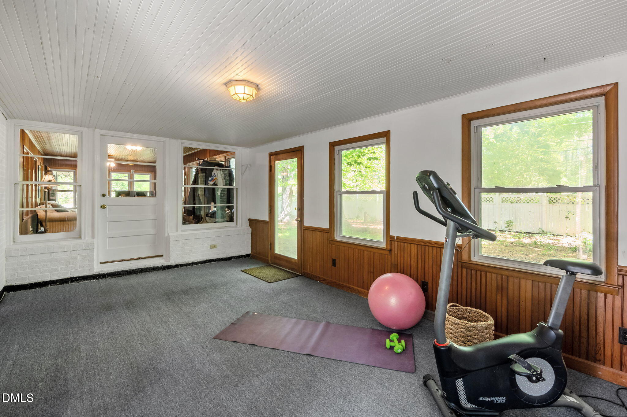 68 Oakwood Drive