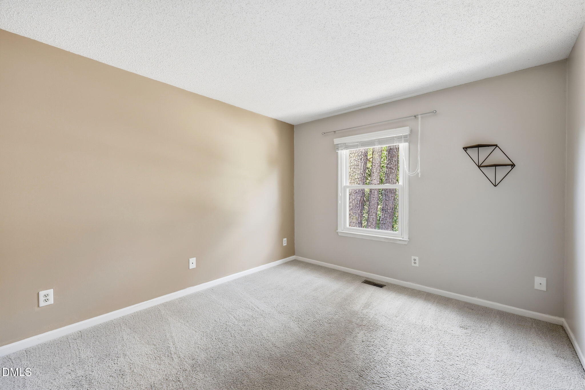 4509 Hollirose Place