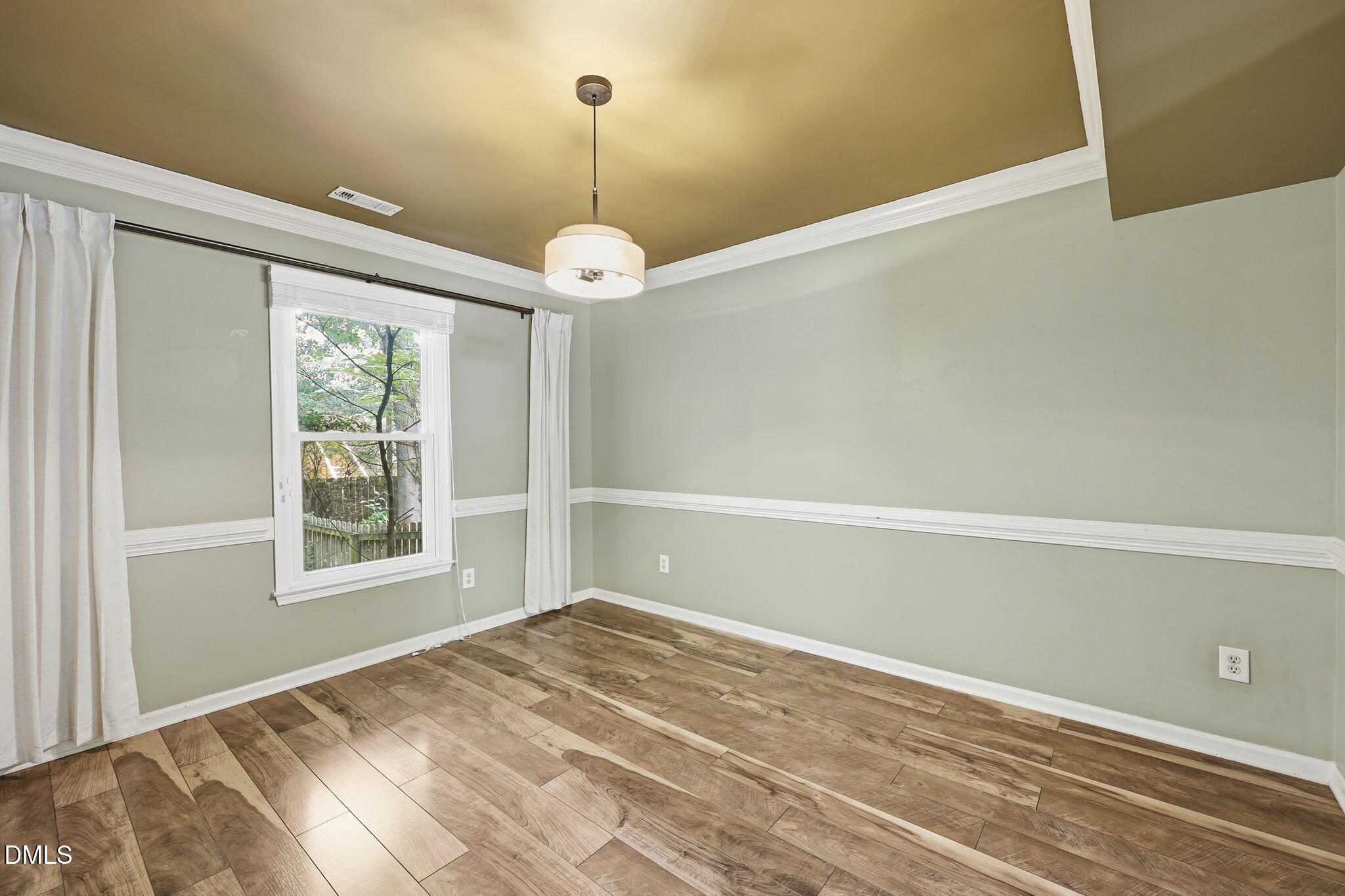 4509 Hollirose Place