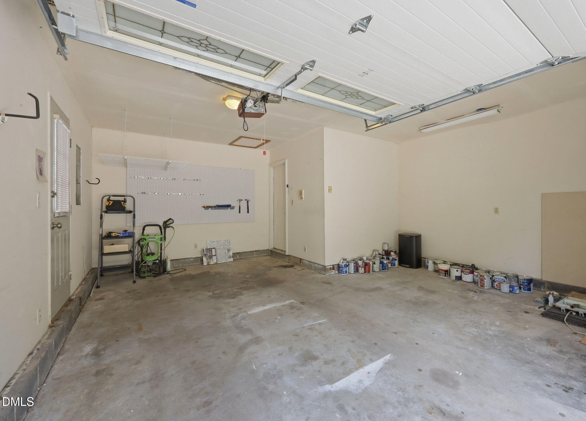 4509 Hollirose Place