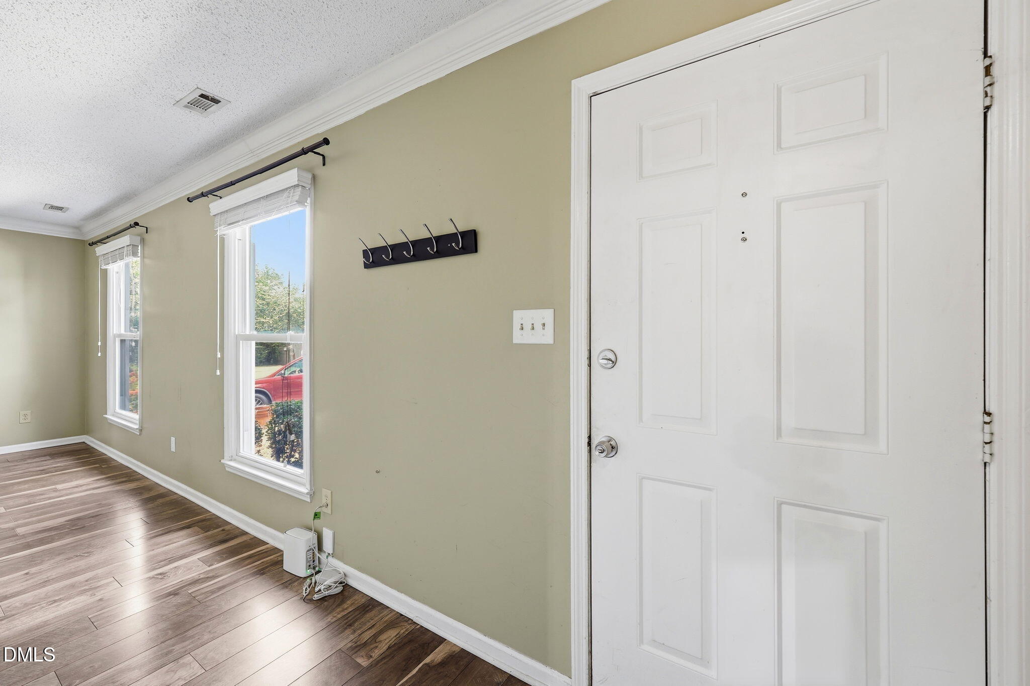 4509 Hollirose Place