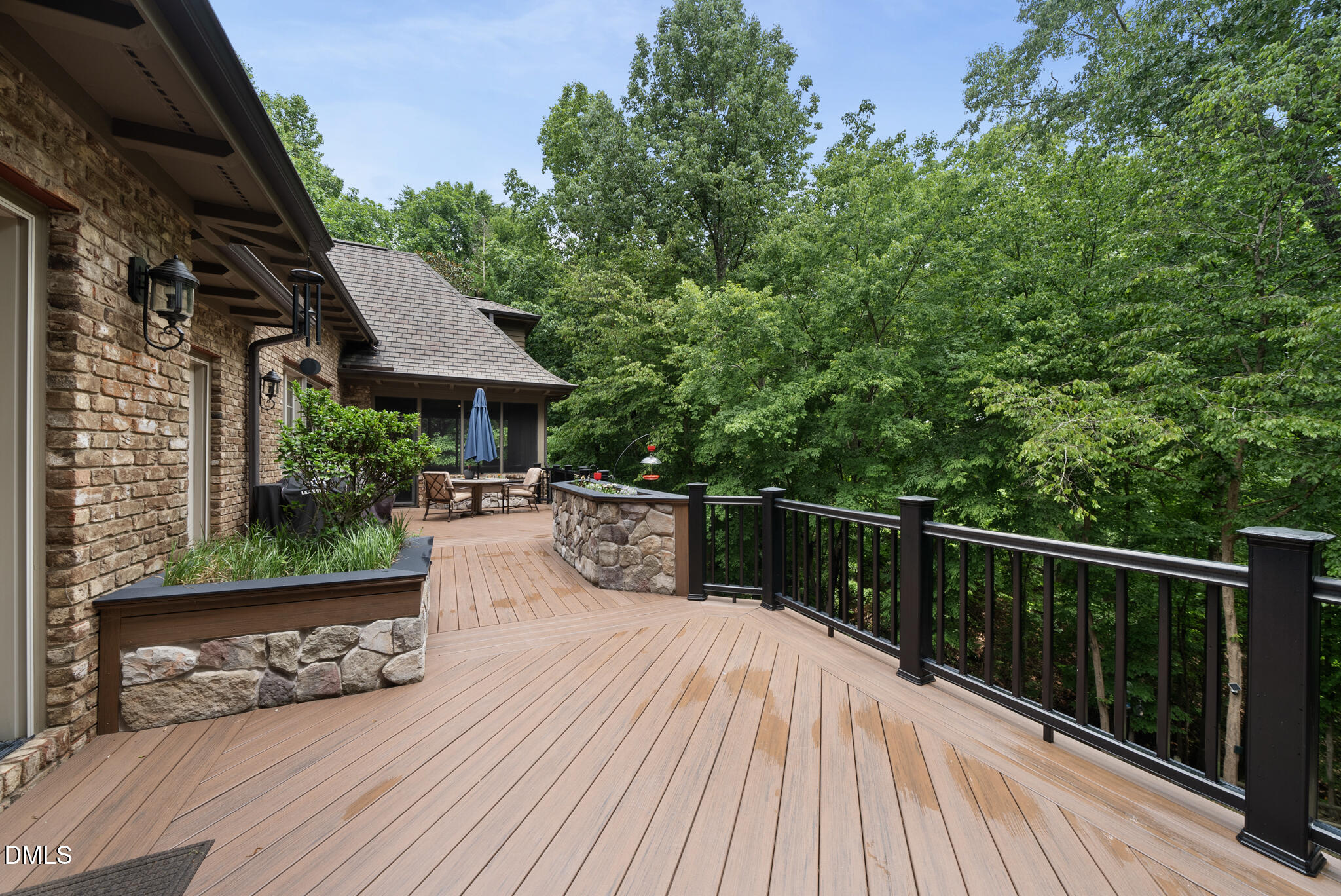 105 Botanical Way