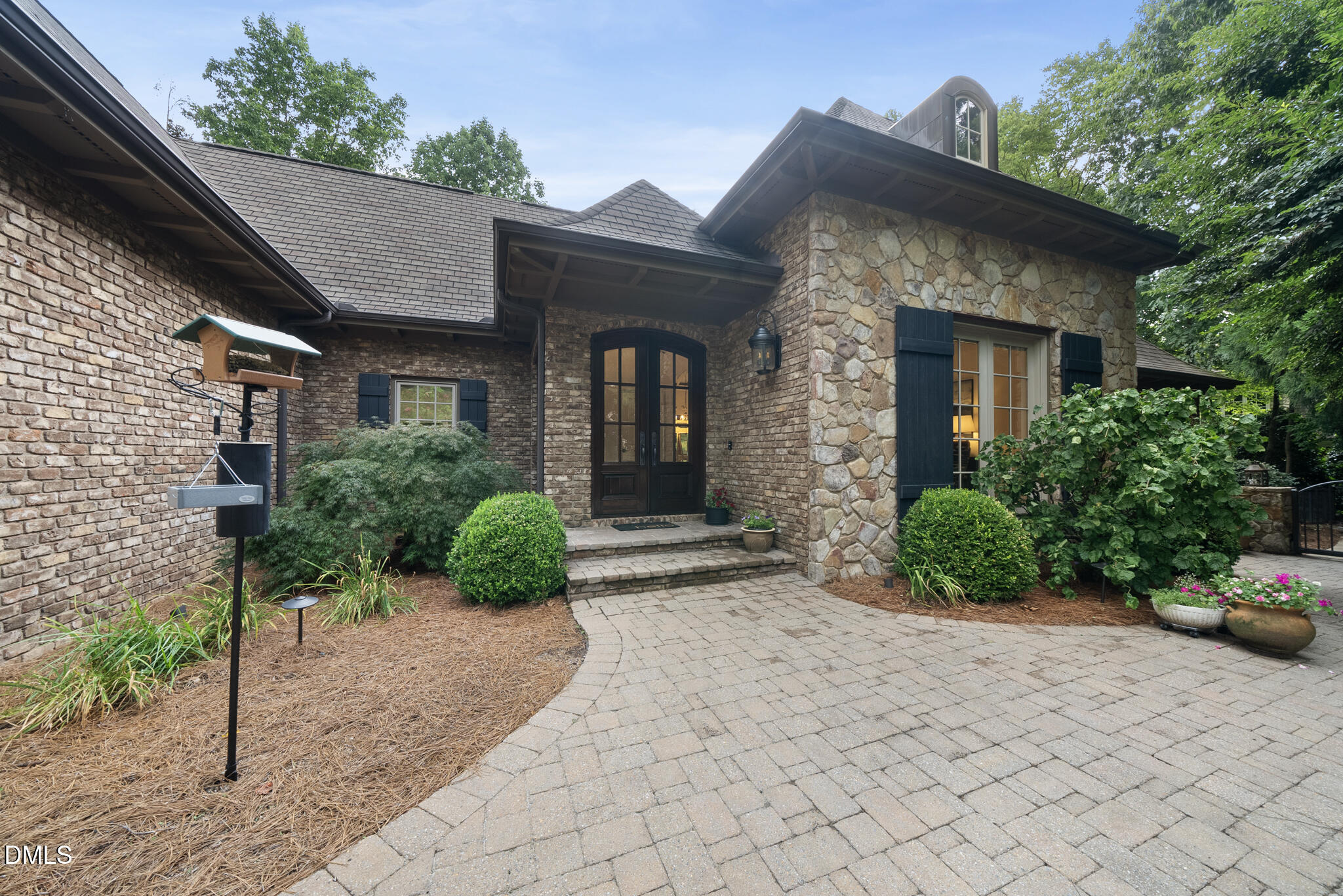 105 Botanical Way