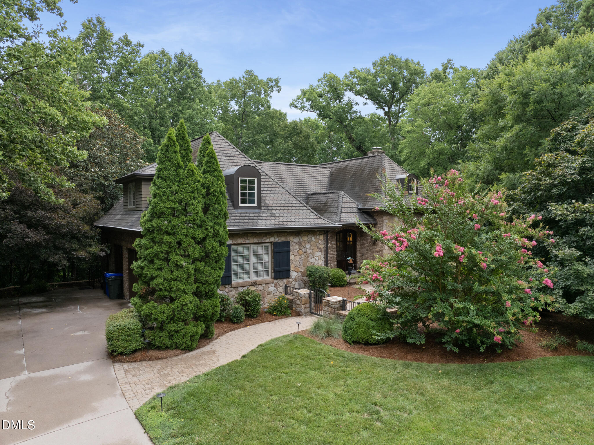105 Botanical Way