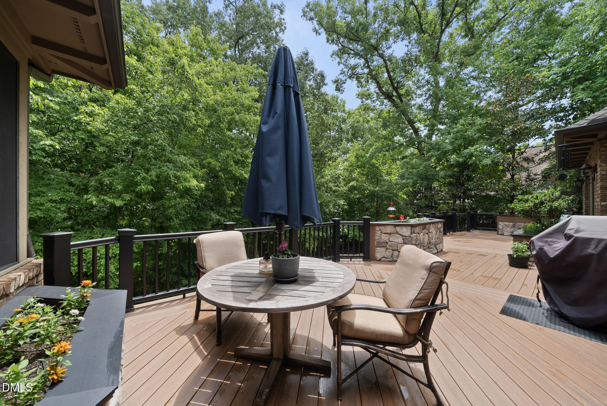 105 Botanical Way