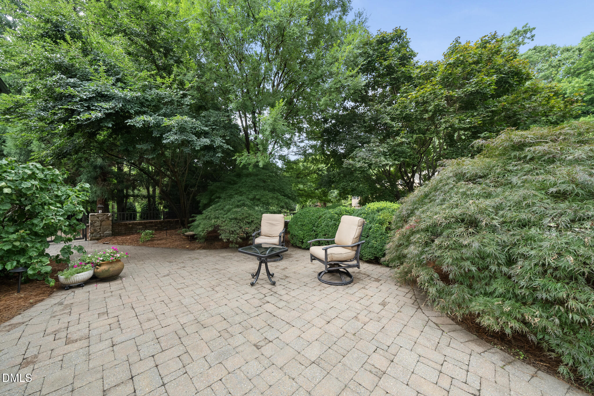 105 Botanical Way