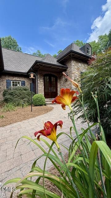 105 Botanical Way