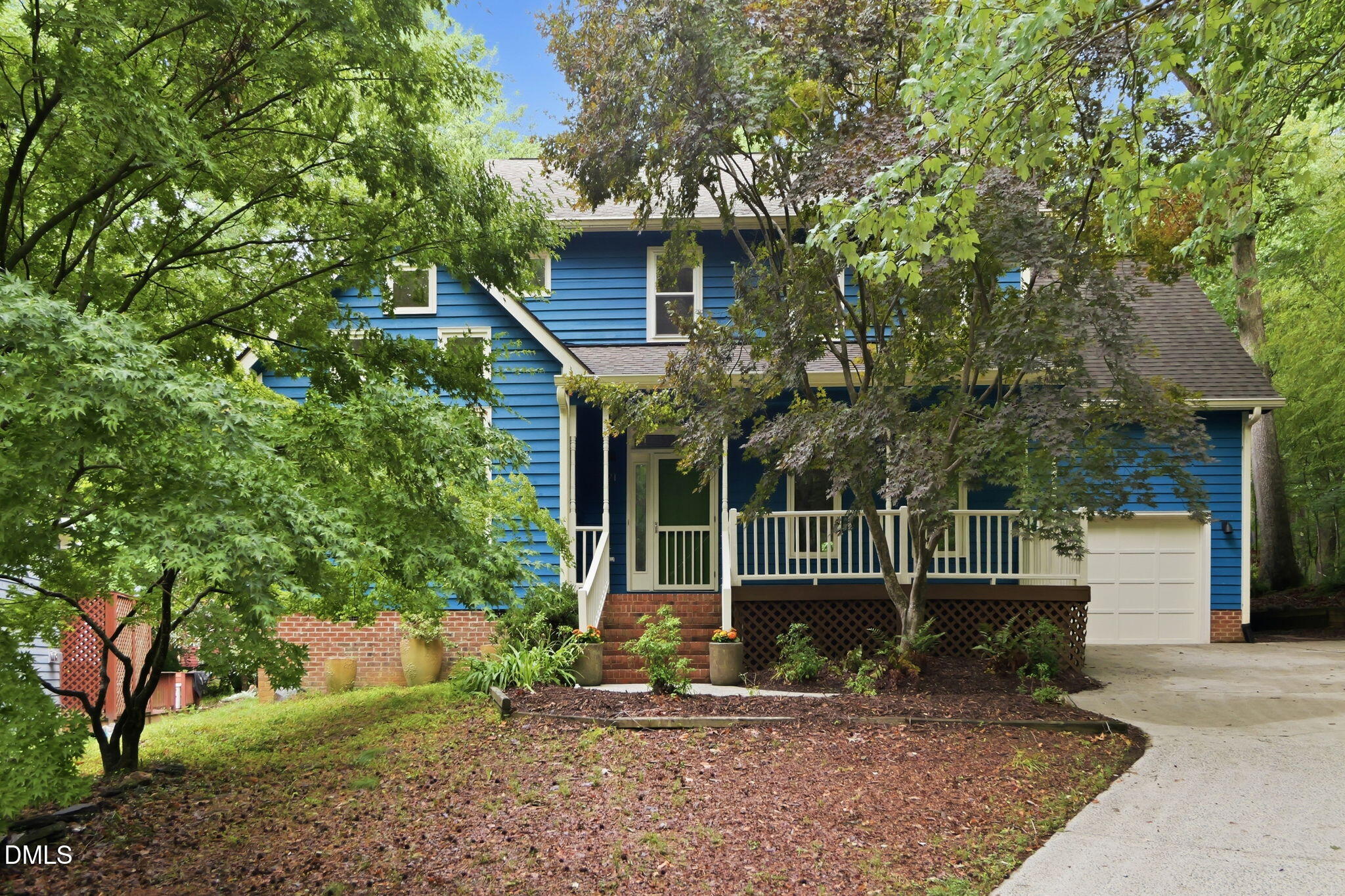 121 Waverly Forest Lane