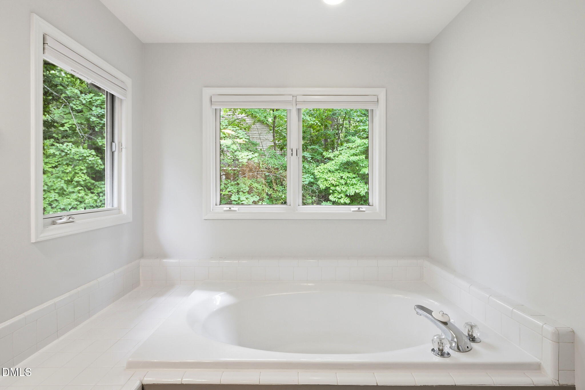 121 Waverly Forest Lane