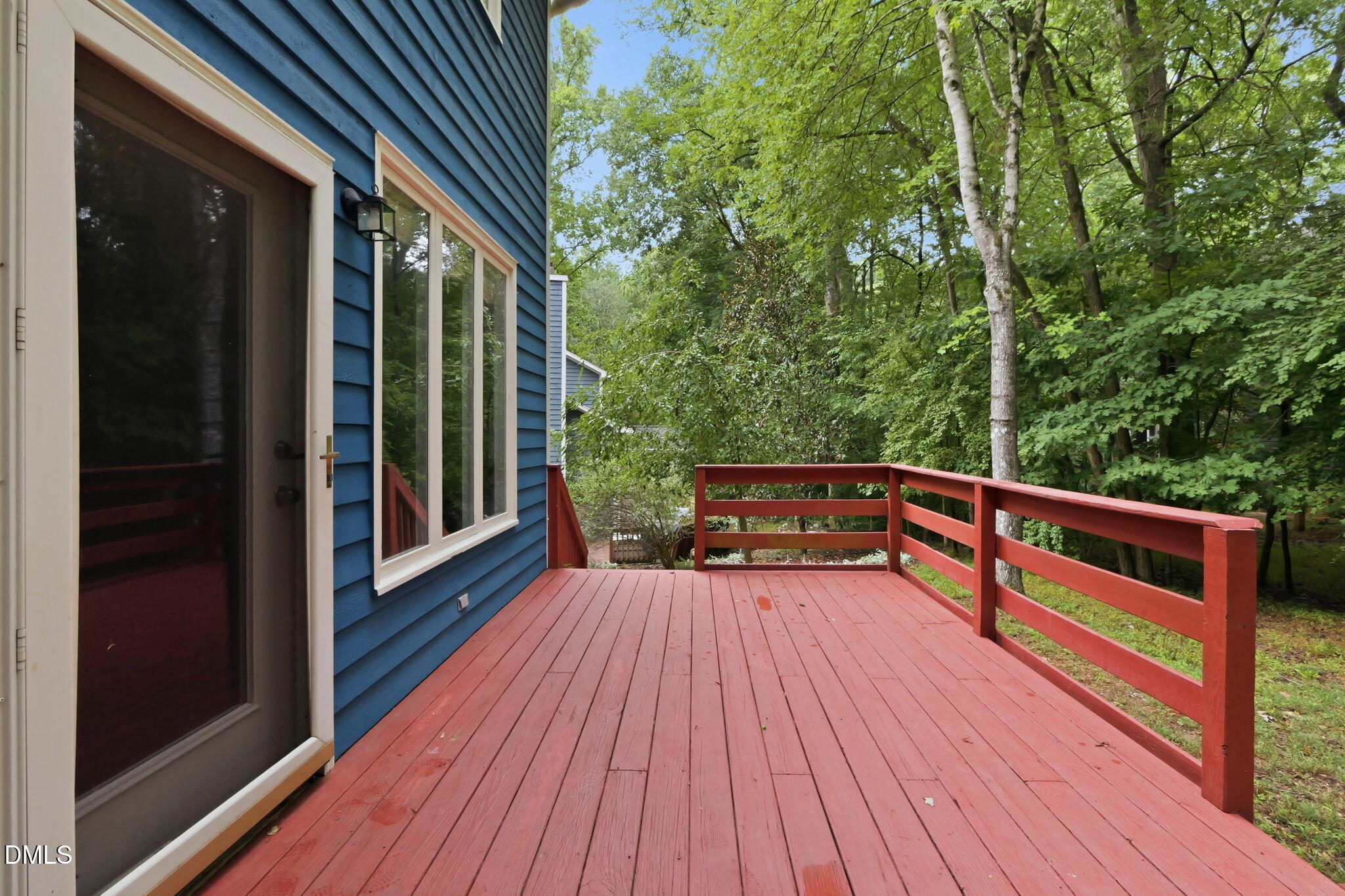 121 Waverly Forest Lane