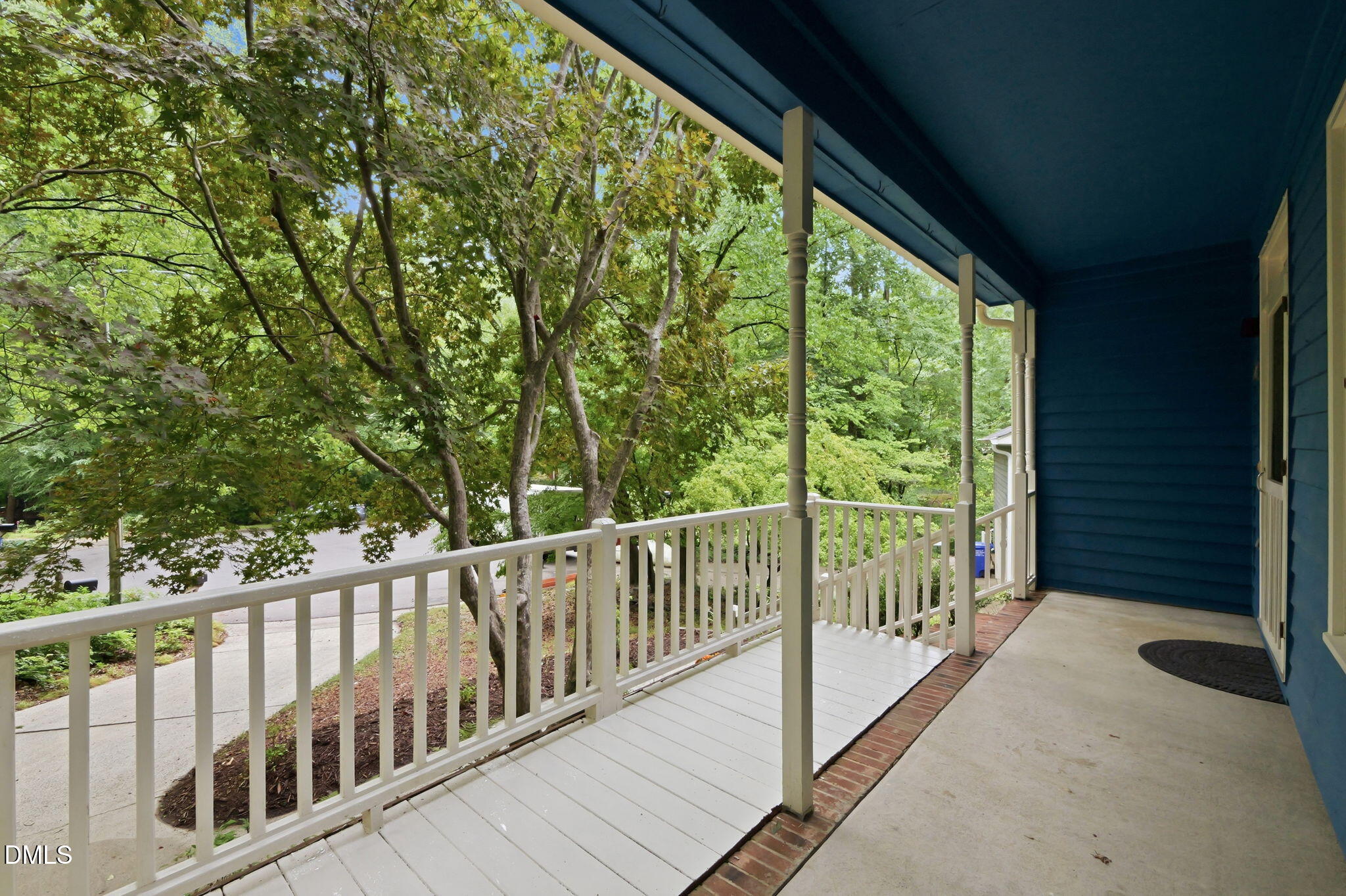 121 Waverly Forest Lane
