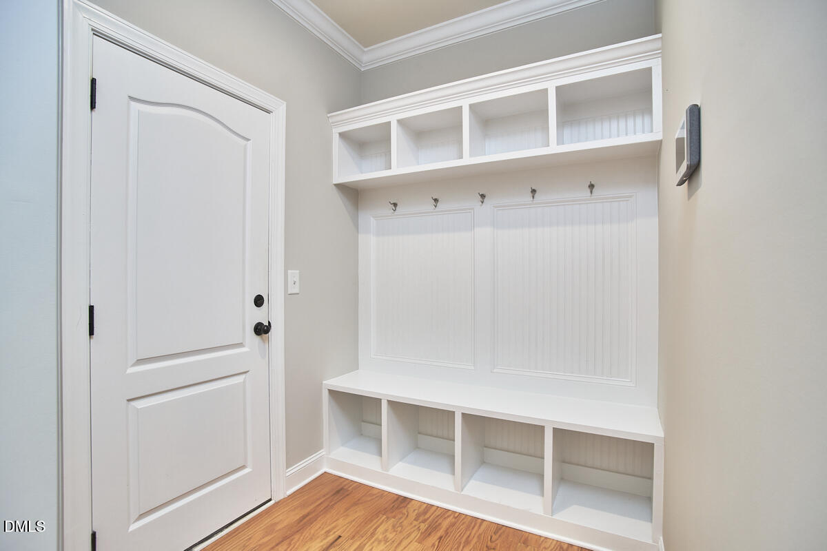 3828 Hickory Manor Drive
