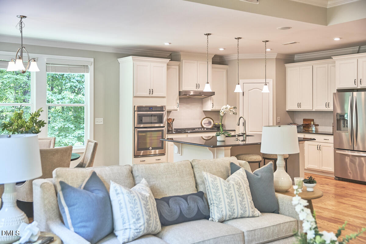 3828 Hickory Manor Drive