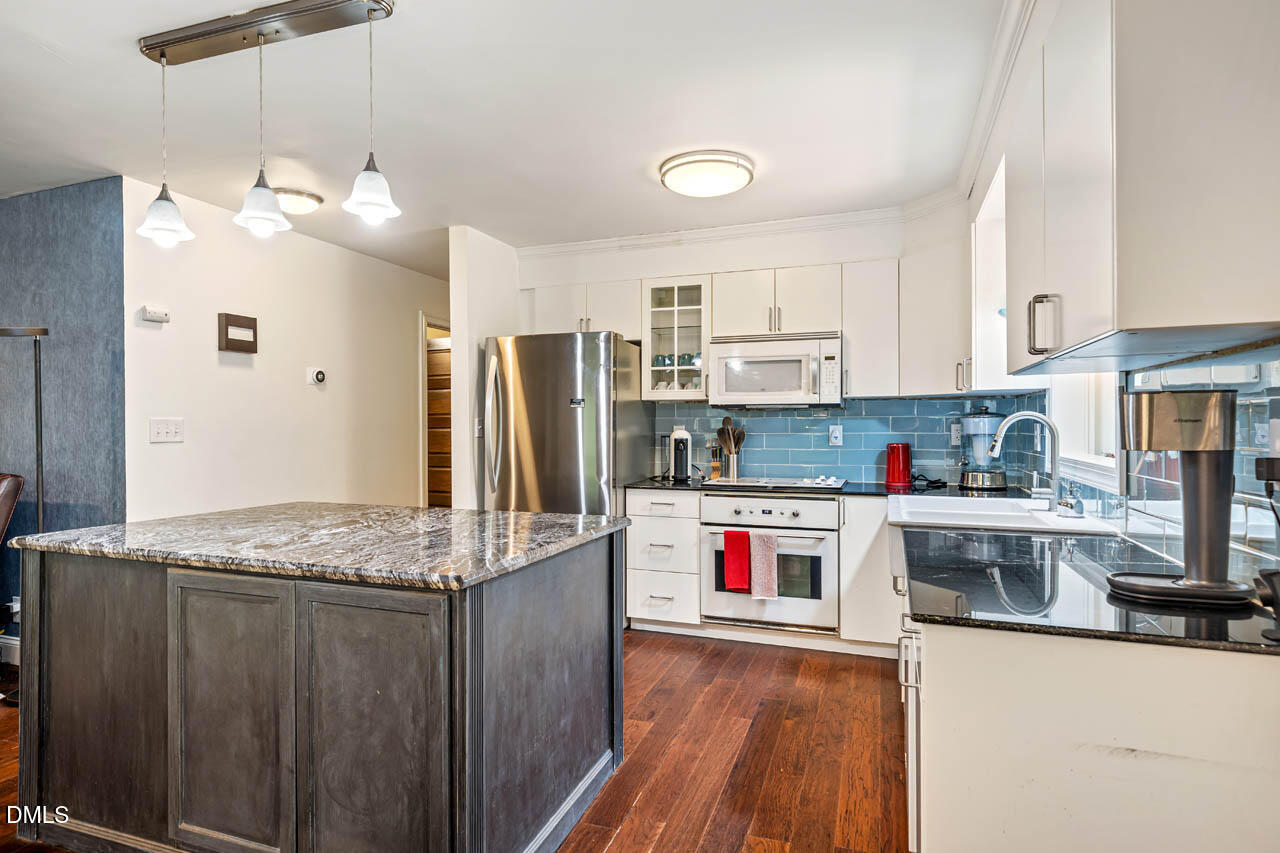 606 Greentree Drive