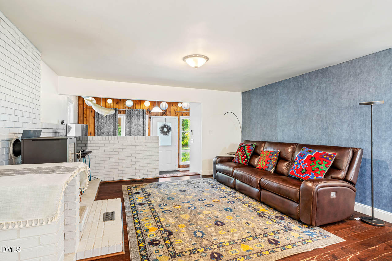 606 Greentree Drive